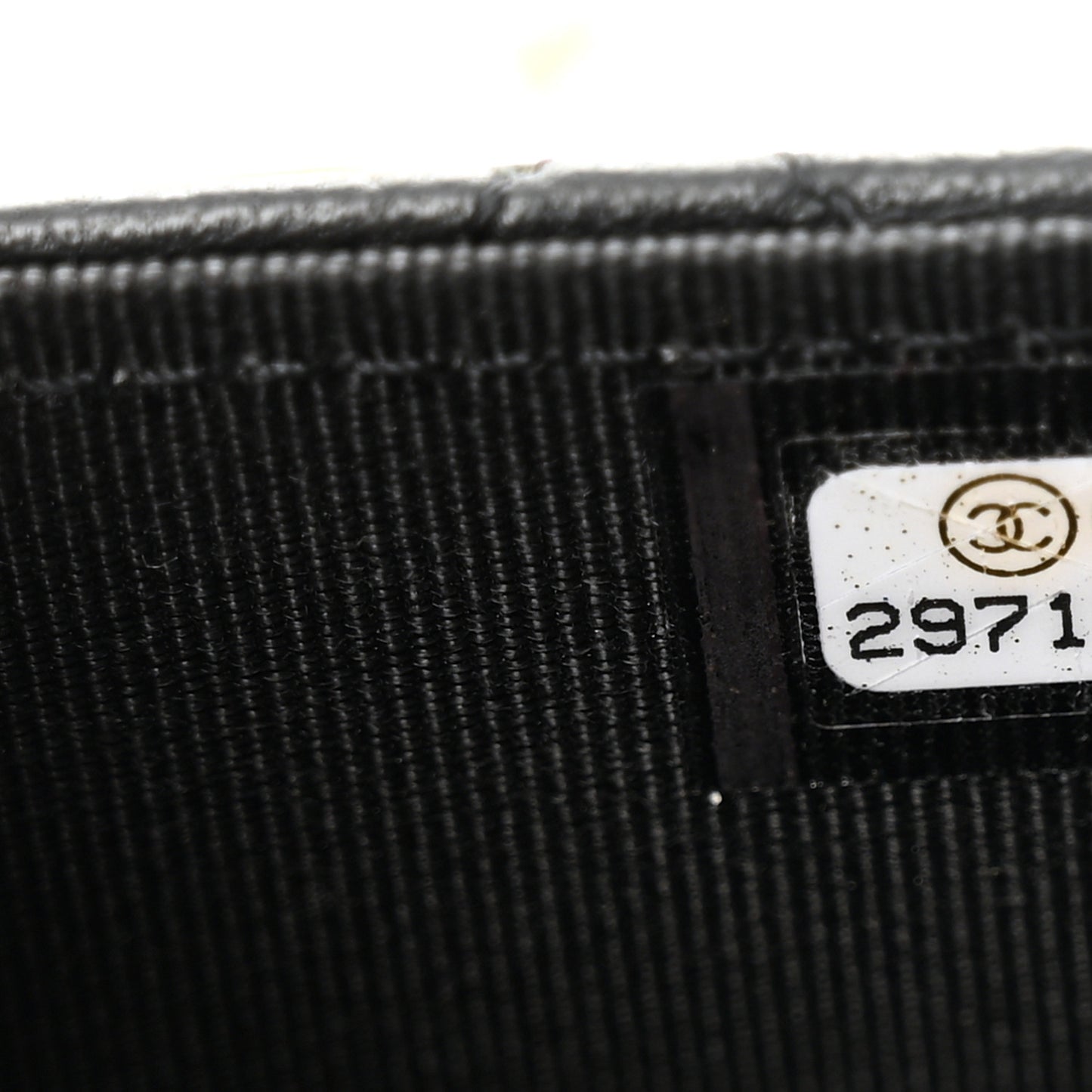 Lambskin Quilted Wallet On Chain WOC Black