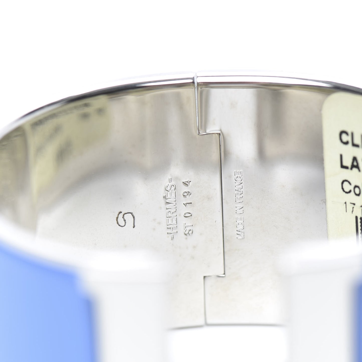 Enamel Extra Wide Clic Clac H Bracelet PM Blanc Bleu Transat