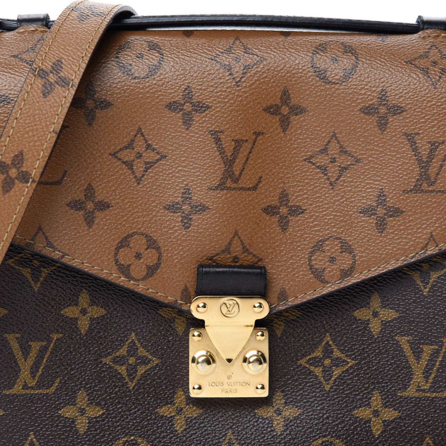 Reverse Monogram Pochette Metis