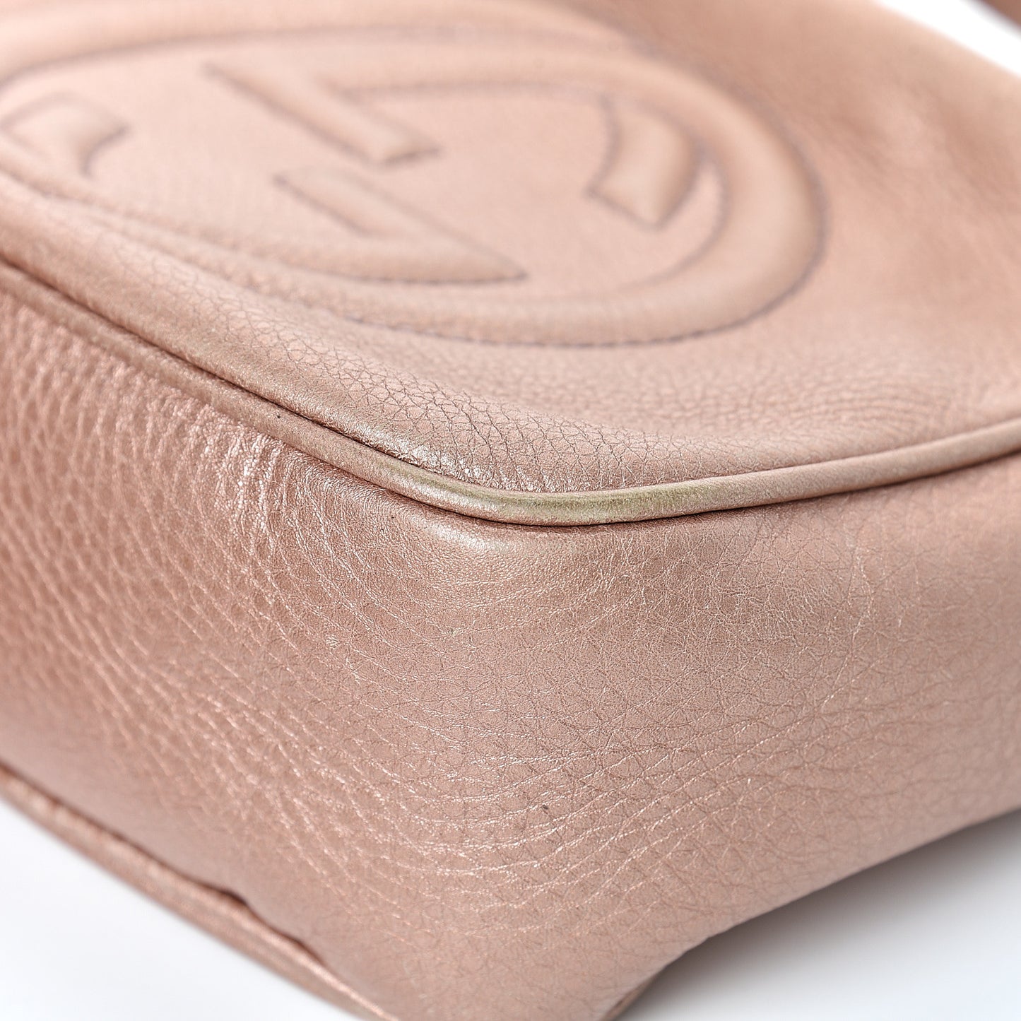 Metallic Pebbled Calfskin Small Soho Disco Bag Pink