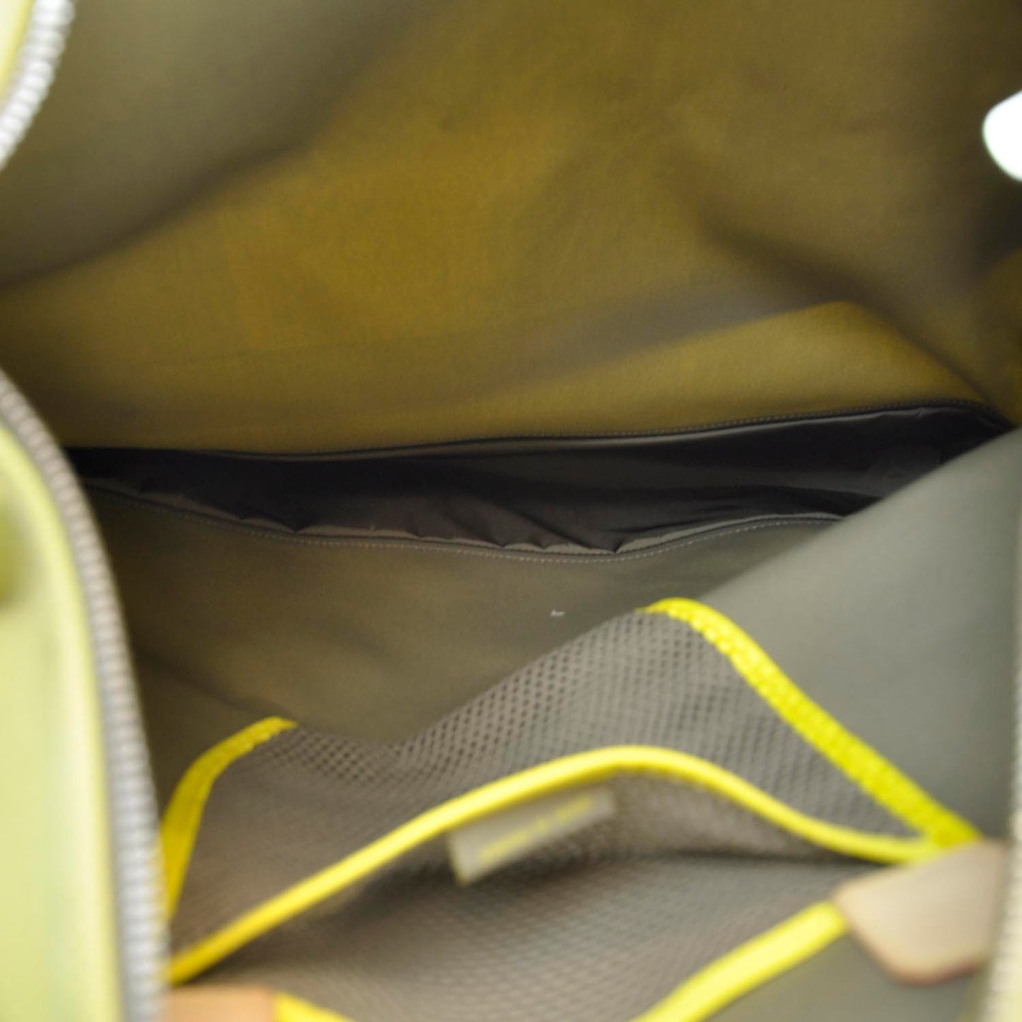 Americas Cup Cube Bag Yellow