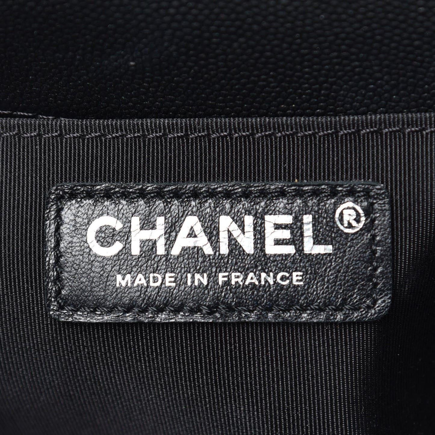 Caviar Quilted Medium Boy Flap So Black