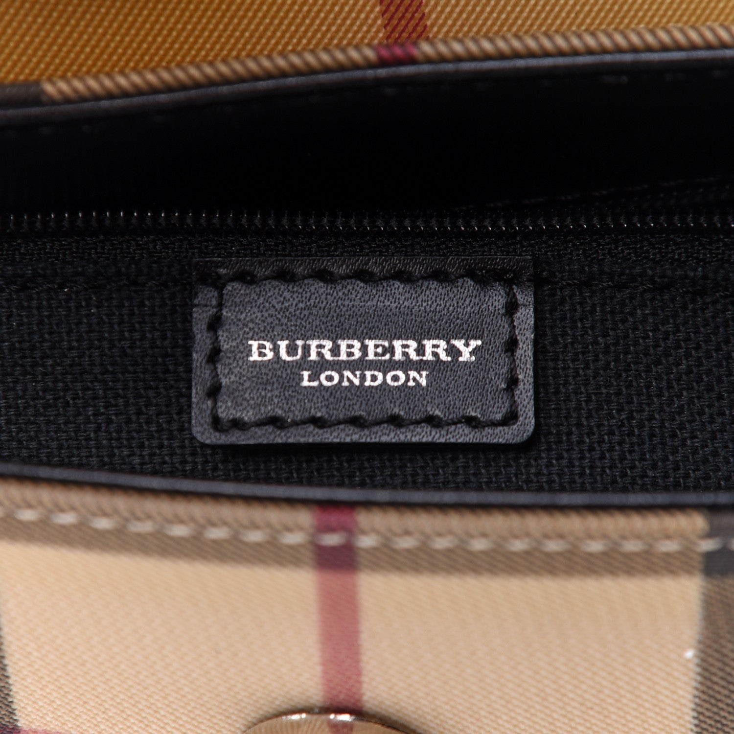 Burberry Vintage Check Shoulder Bag Black 6 of 10