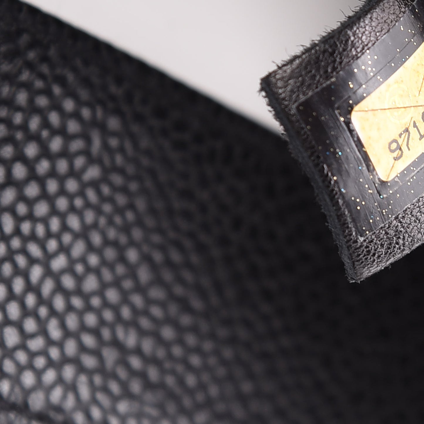 Caviar Quilted Timeless CC Shoulder Bag Black