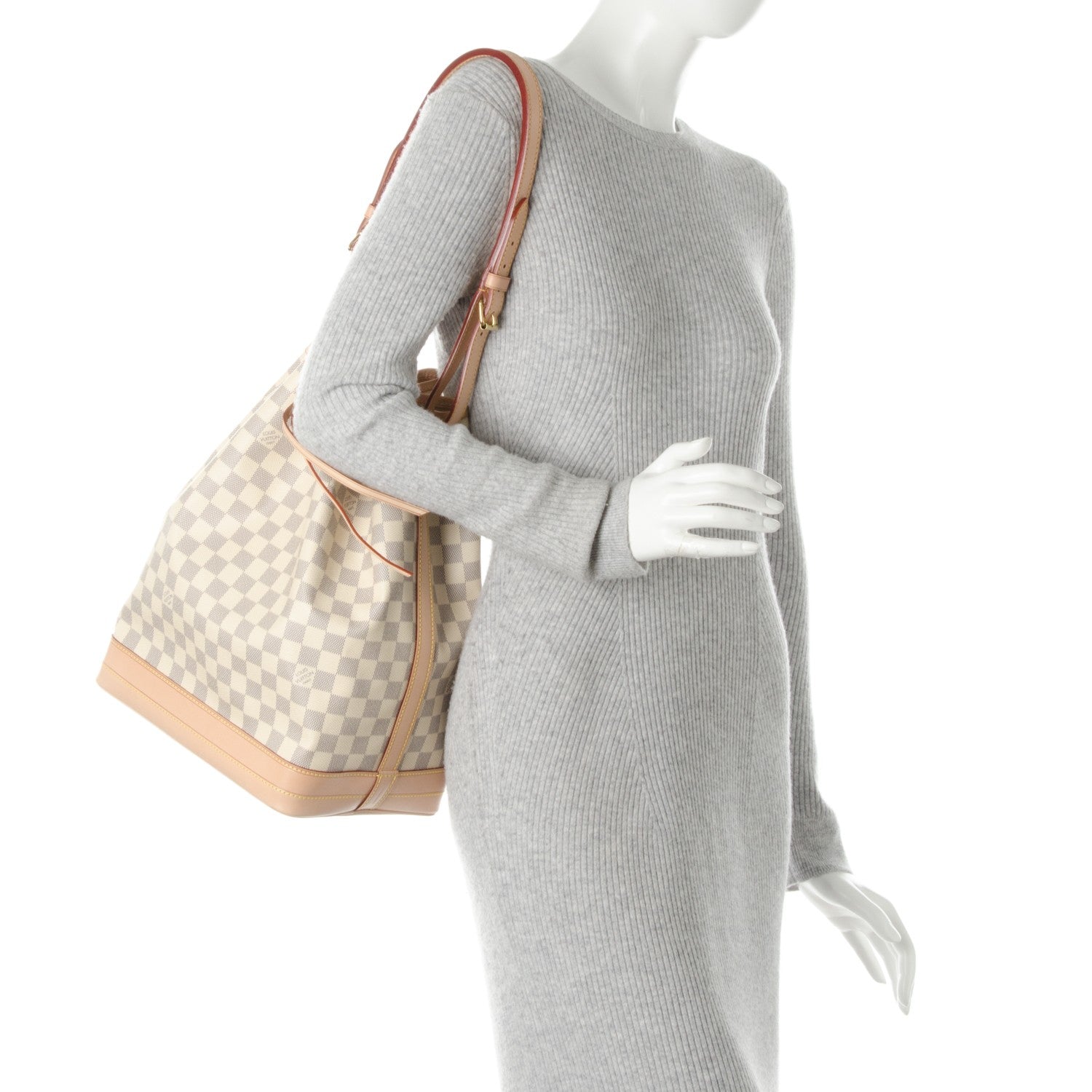Louis Vuitton Damier Azur Noe 2 of 8