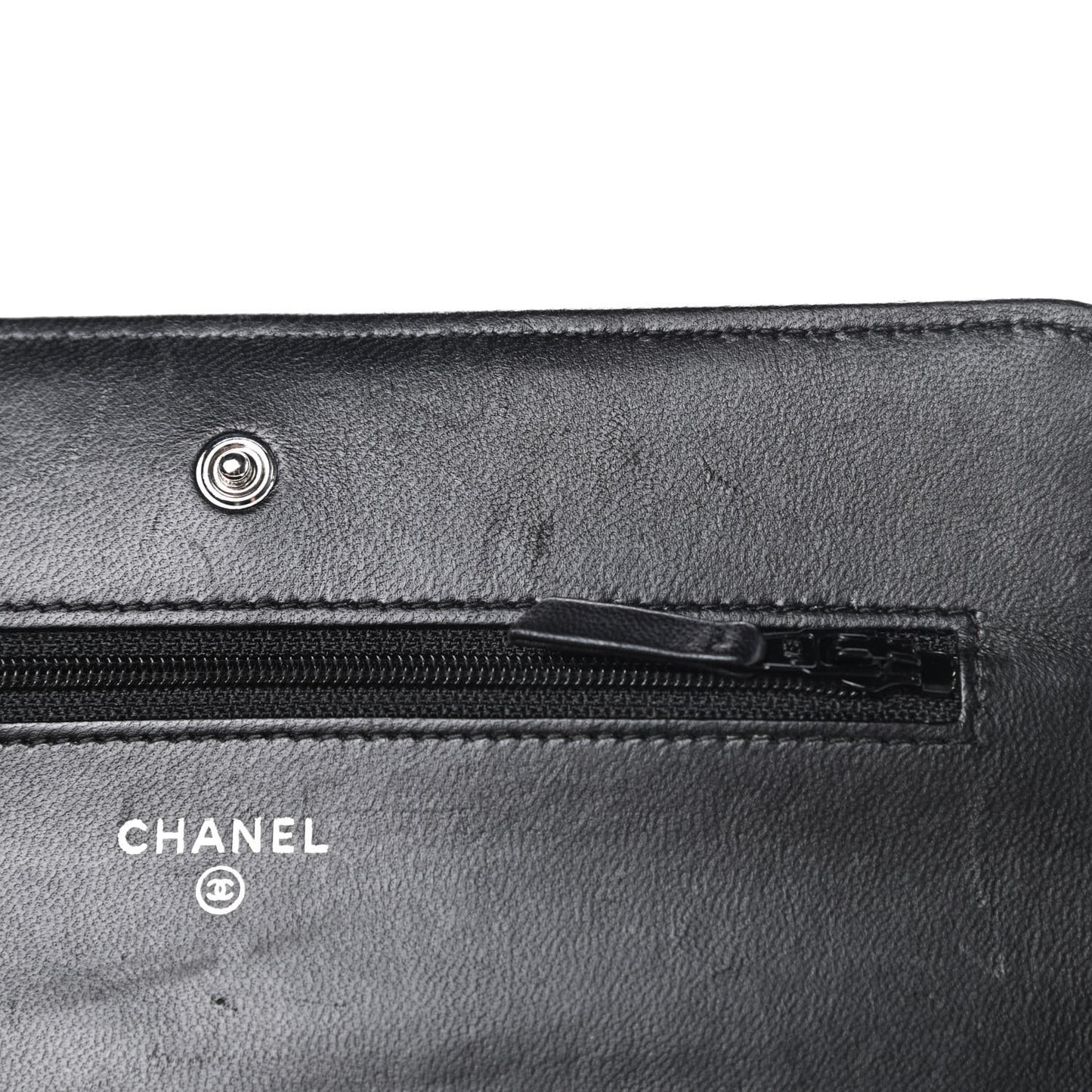 Lambskin Quilted Wallet On Chain WOC Black