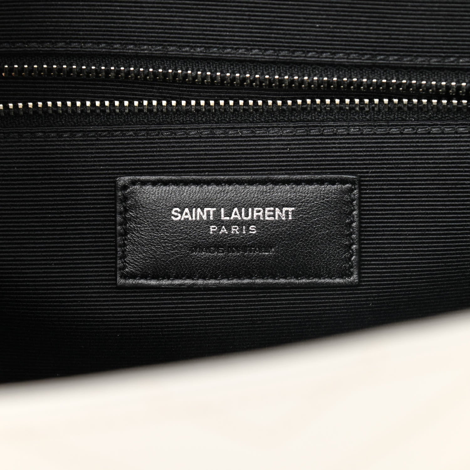 Saint Laurent Grain De Poudre Matelasse Chevron Large Monogram Satchel Light Grey 5 of 11