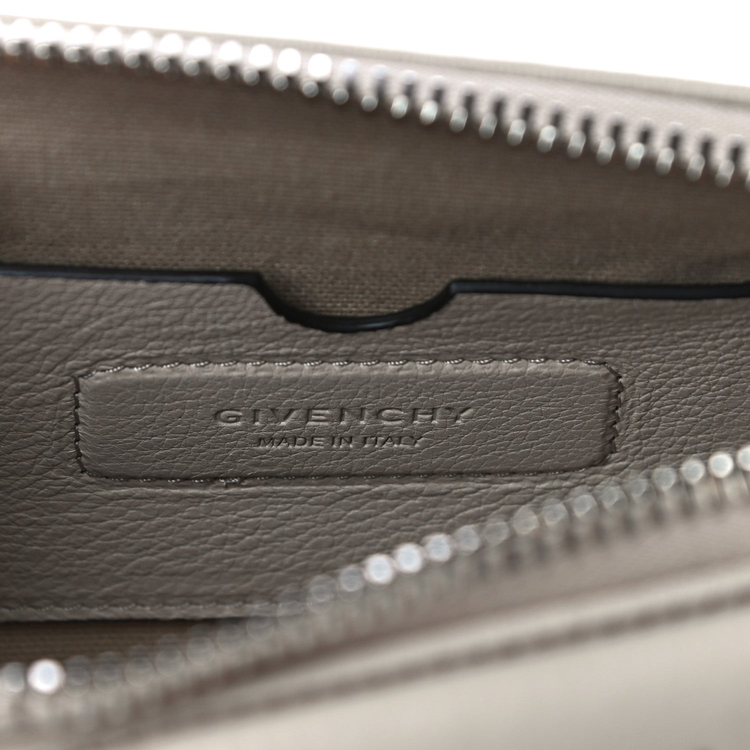 Givenchy Sugar Goatskin Nano Antigona Dune 6 of 9