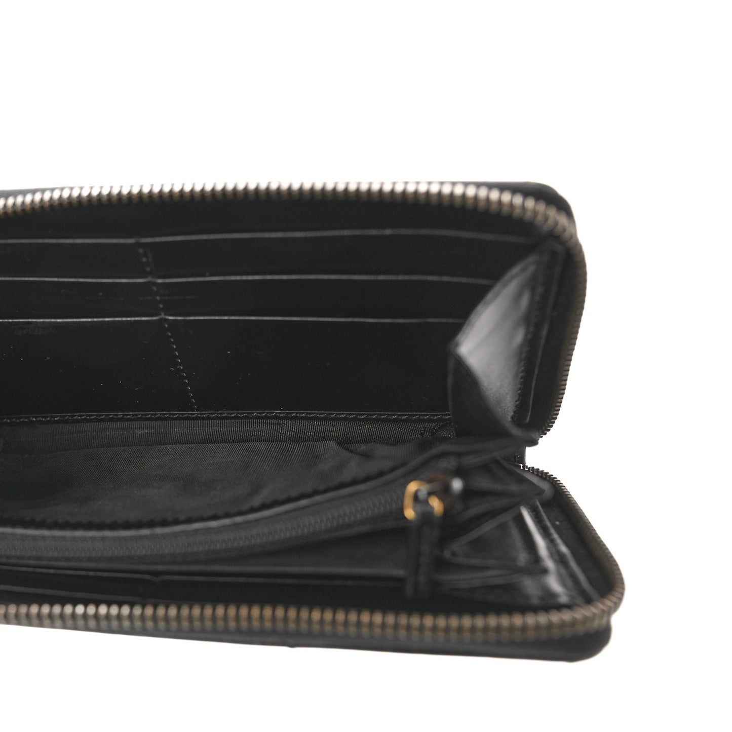 Calfskin Matelasse GG Marmont Zip Around Wallet Black