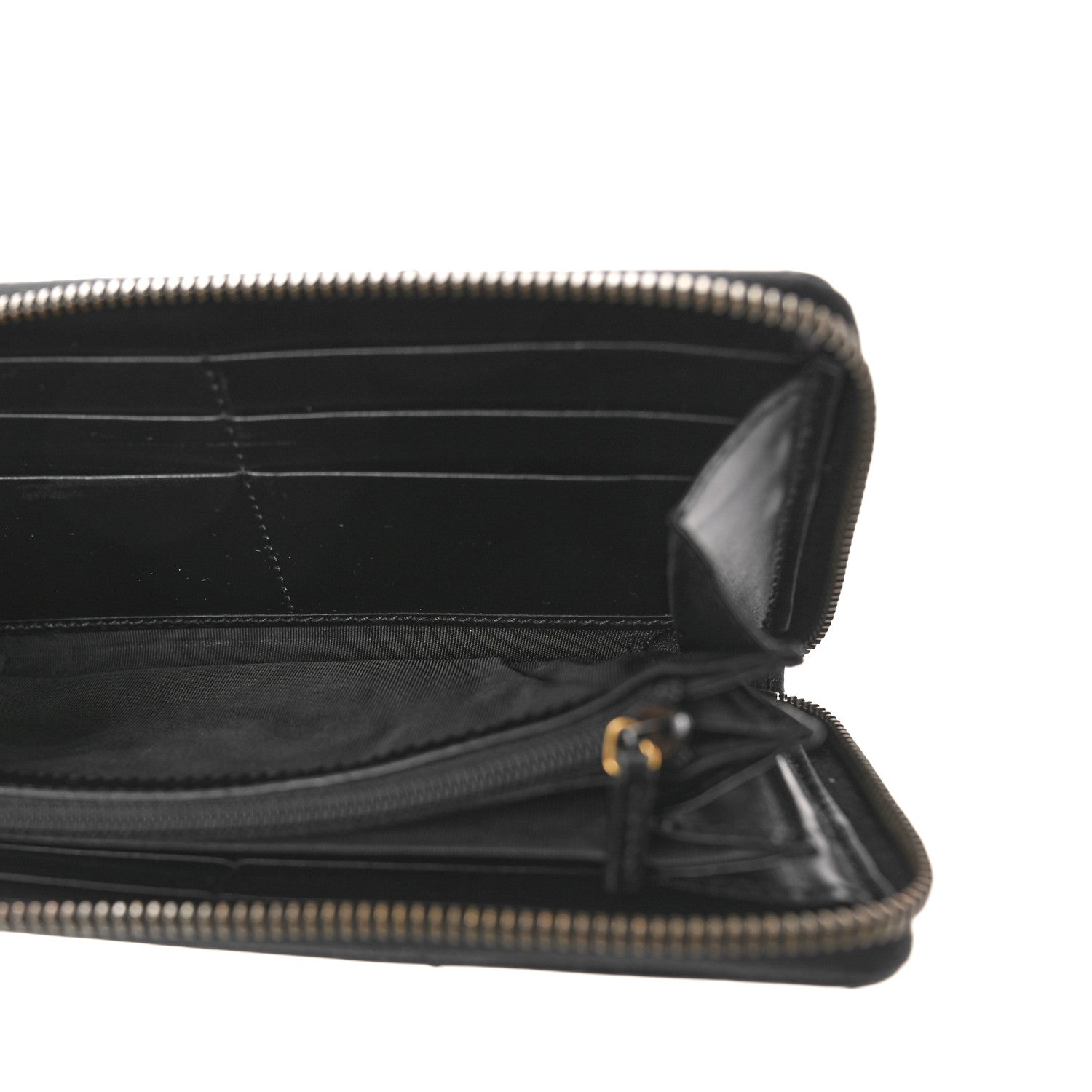 Gucci Calfskin Matelasse GG Marmont Zip Around Wallet Black 5 of 9