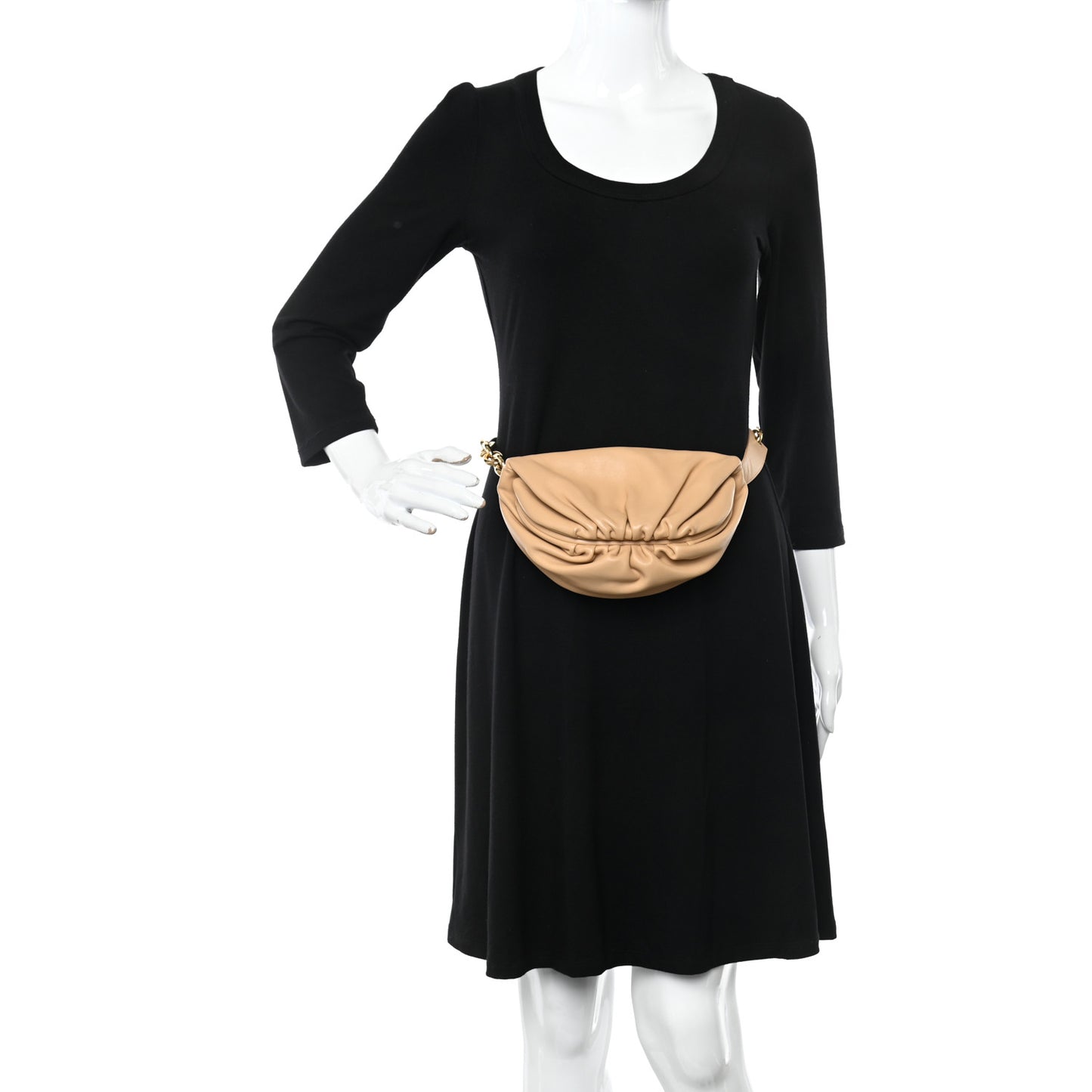 Nappa The Belt Chain Pouch Almond