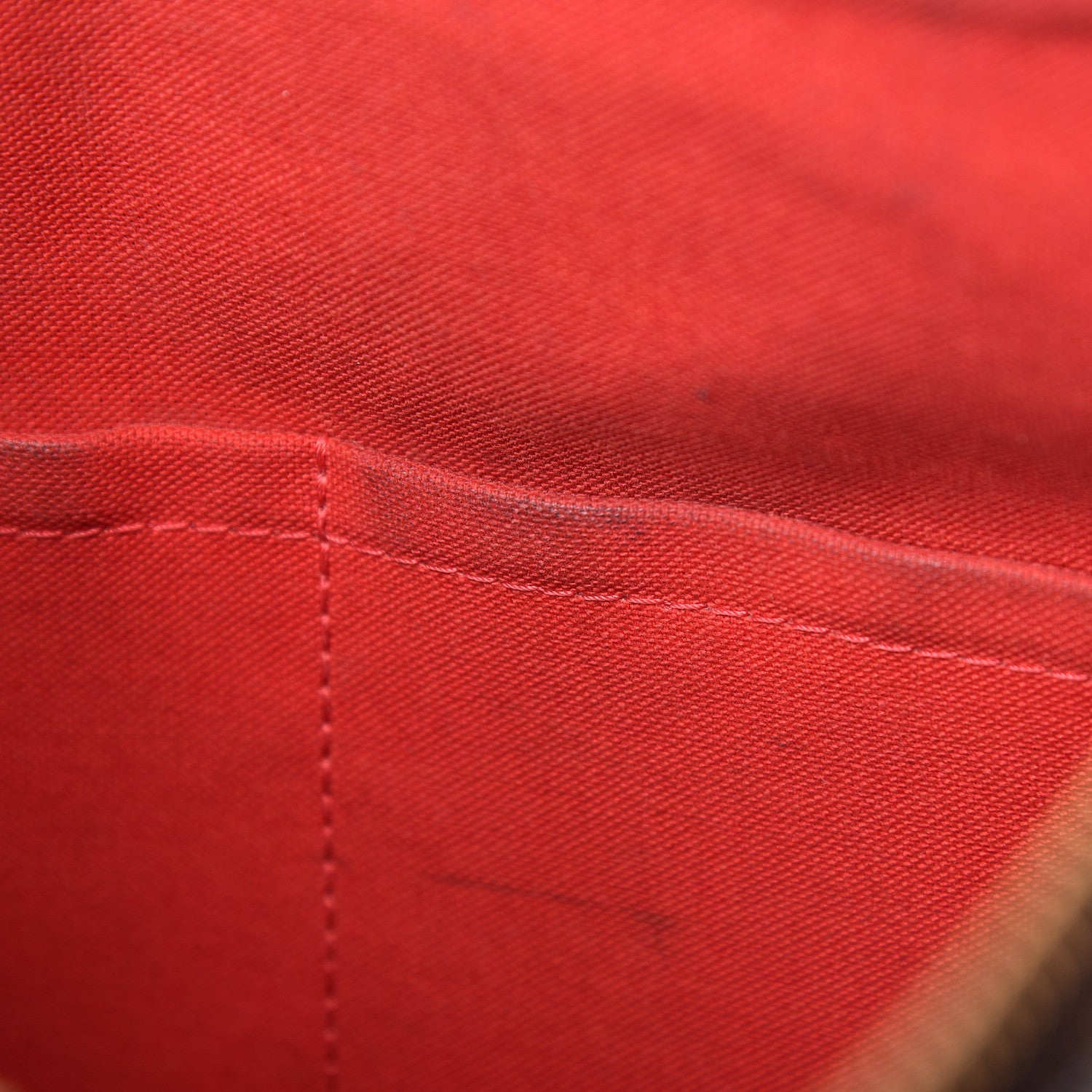 Louis Vuitton Damier Ebene Bloomsbury PM 9 of 13