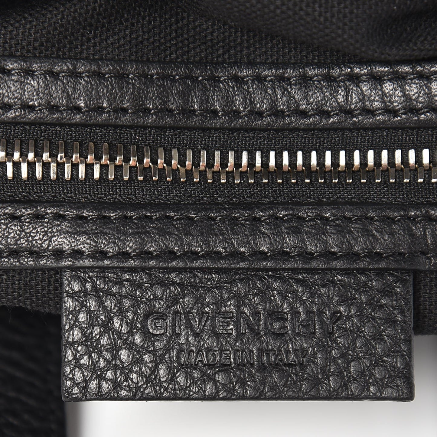 Waxed Calfskin Micro Nightingale Black