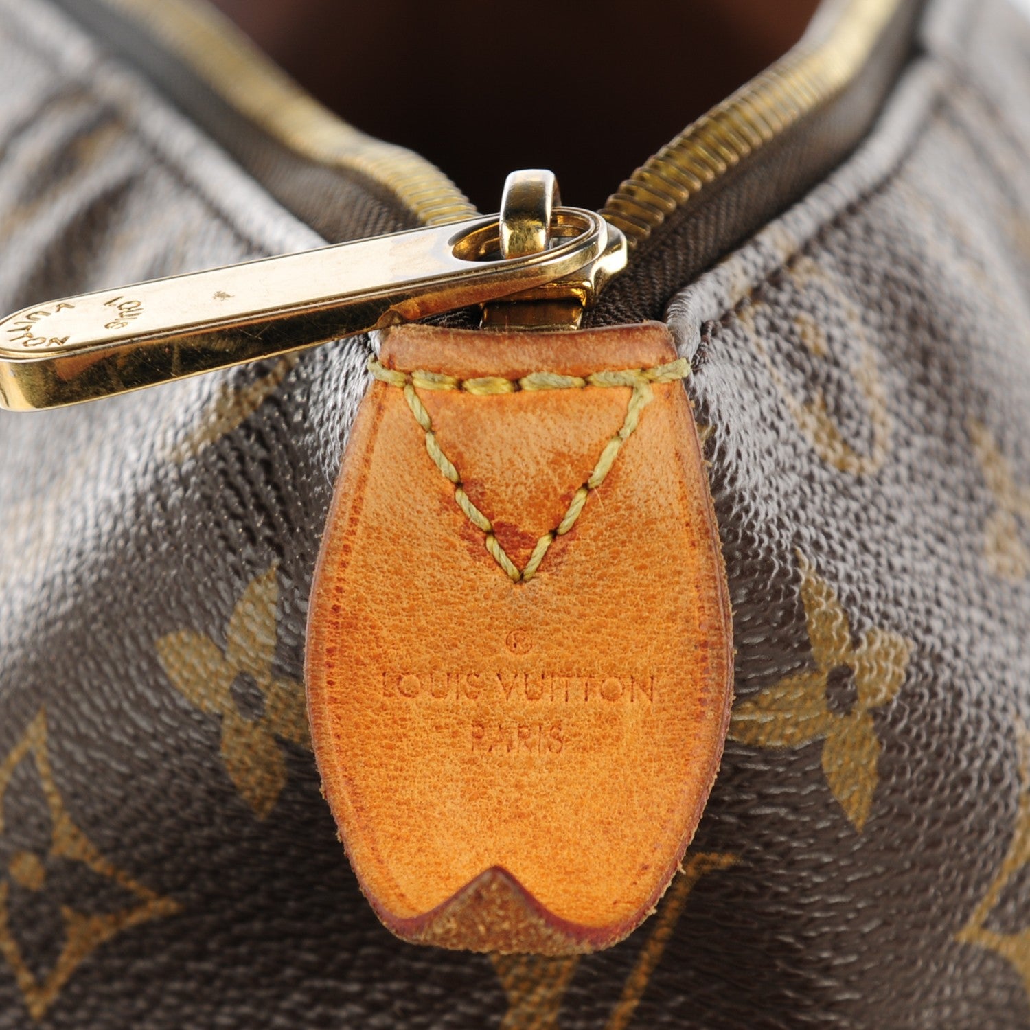 Louis Vuitton Monogram Totally MM 6 of 15
