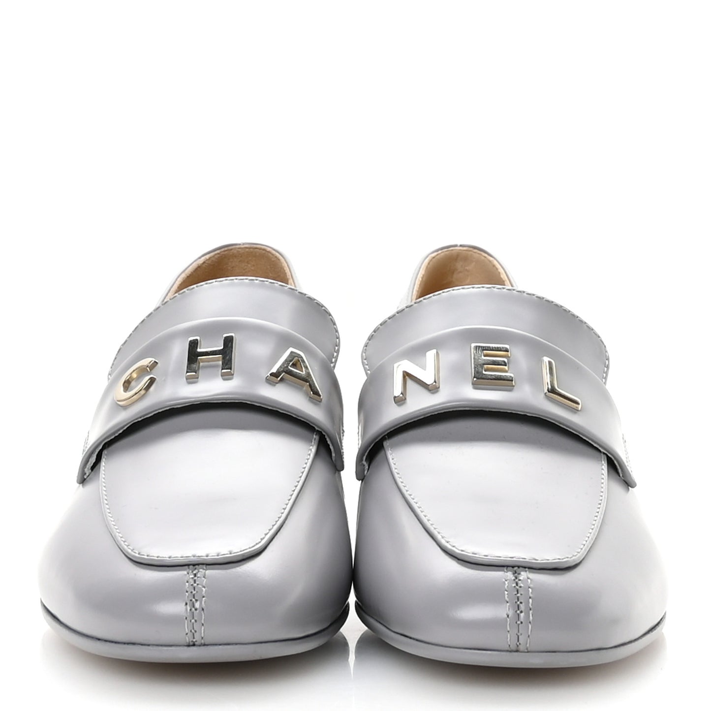 Shiny Calfskin Logo Loafers 37 Light Grey