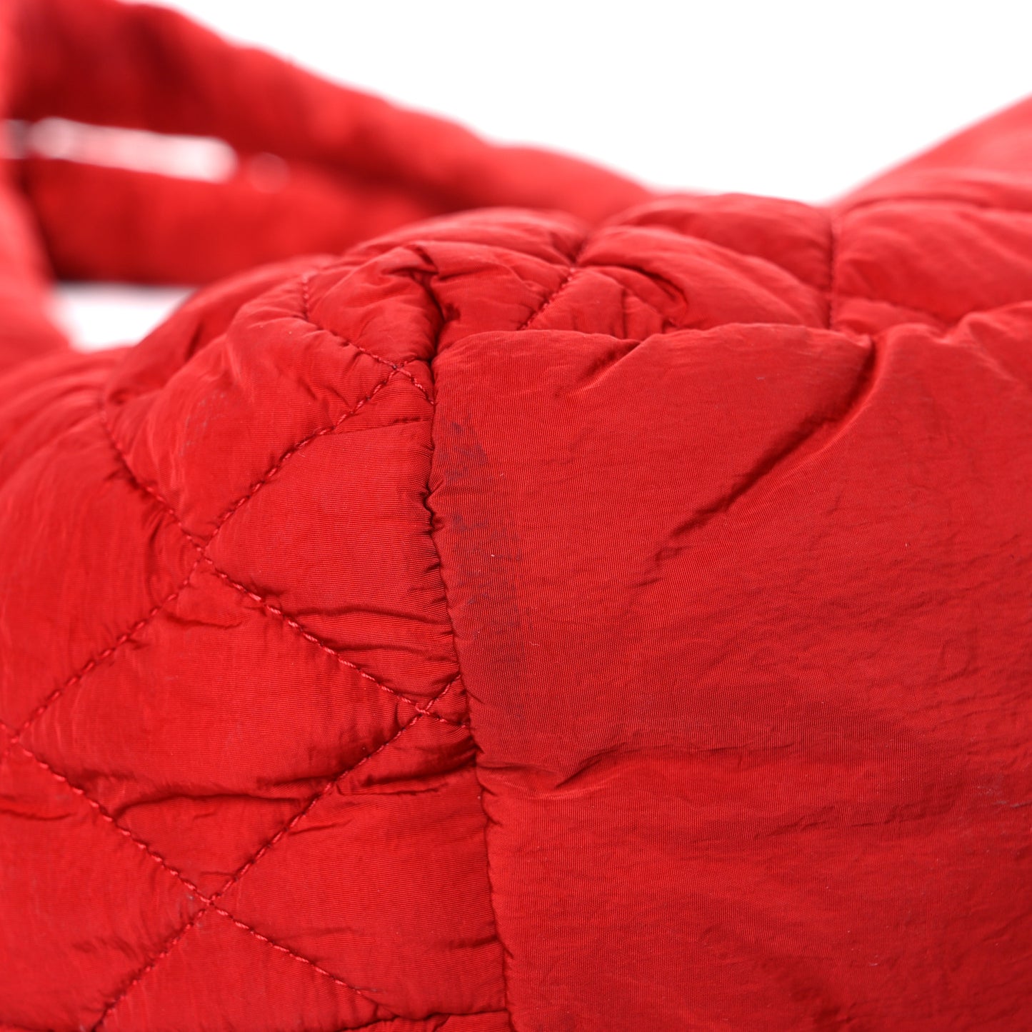 Nylon Quilted Medium Coco Cocoon Tote Red