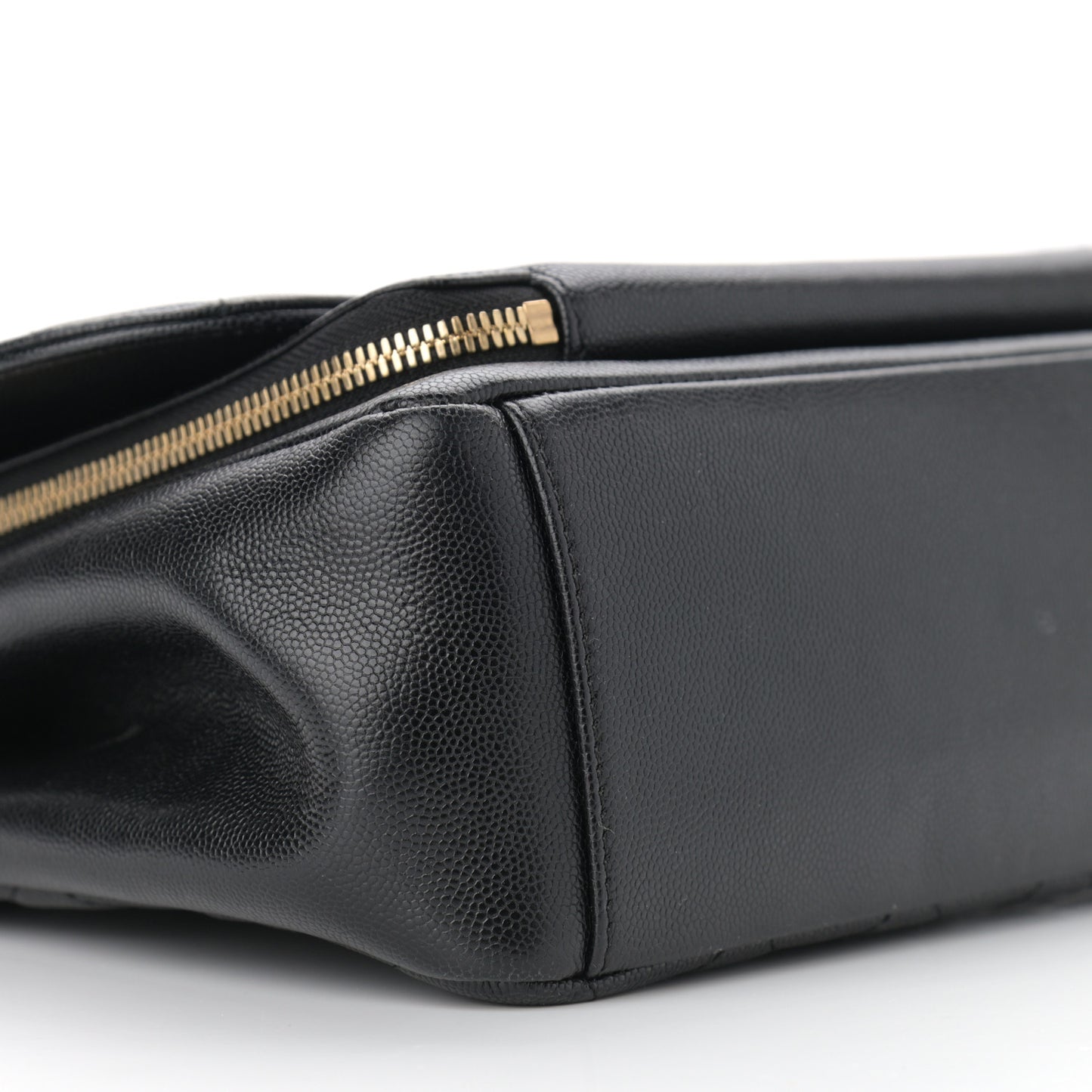 Caviar Quilted Large Business Affinity Flap Black