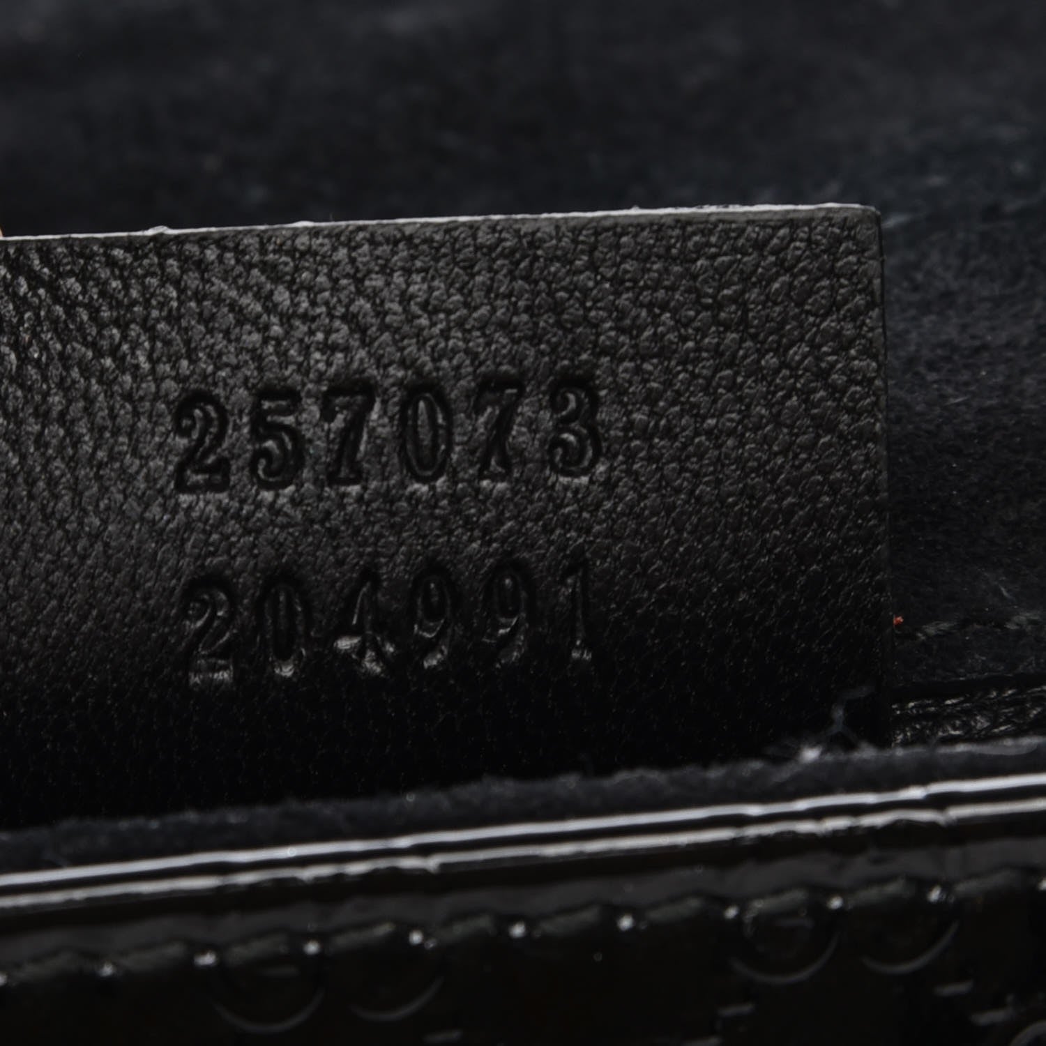 Gucci Patent Microguccissima Small Broadway Clutch Black 7 of 7