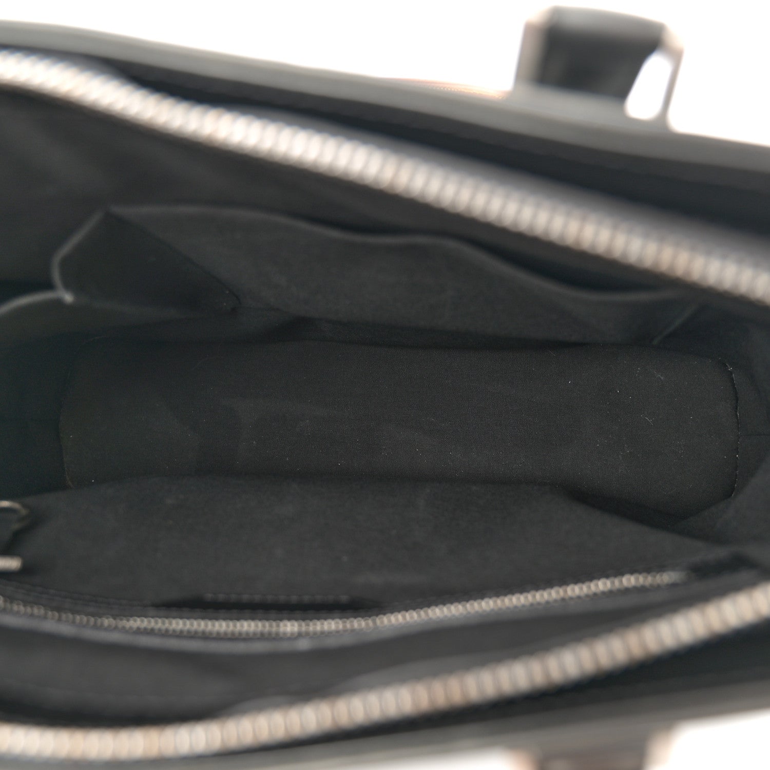 Louis Vuitton Mat Monogram Willwood Black 5 of 10