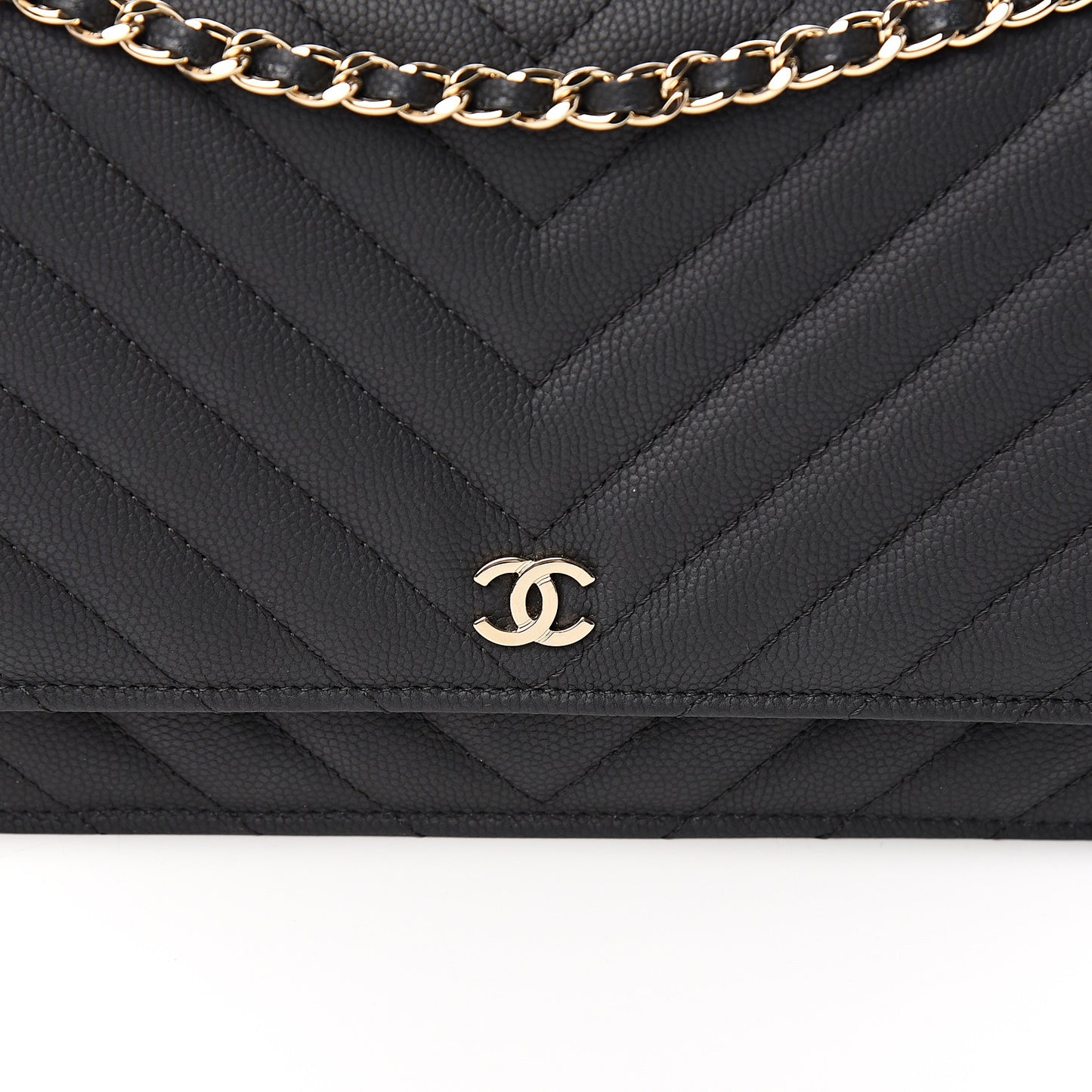Caviar Chevron Quilted Wallet On Chain WOC Black