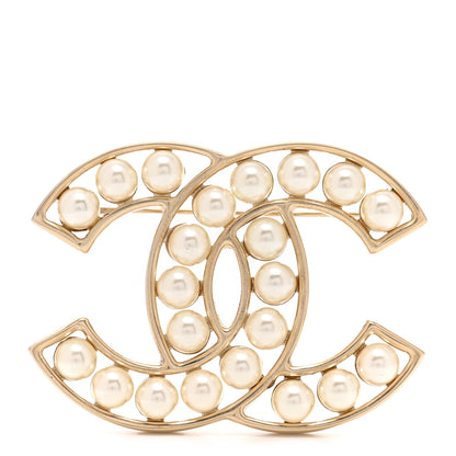 Chanel Pearl CC Brooch Light Gold 1 of 5