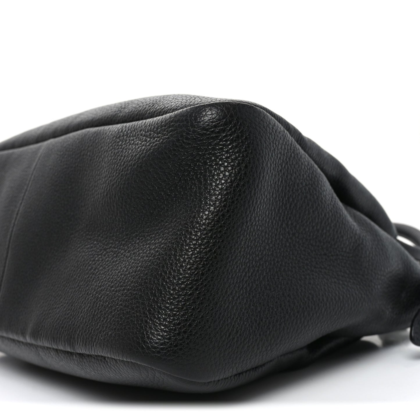 Vitello Daino Soft Medium Zippered Top Handle Bag Black