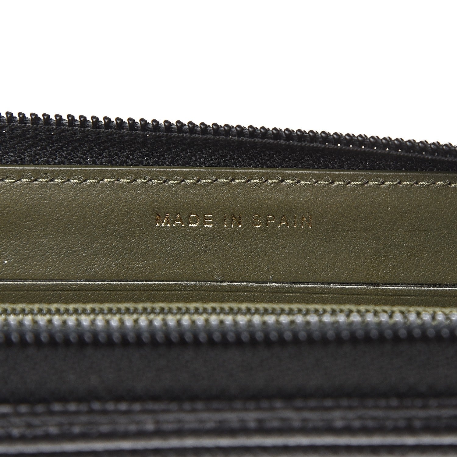 Chanel Caviar Quilted Boy Small Zip Around Wallet Black 7 of 9