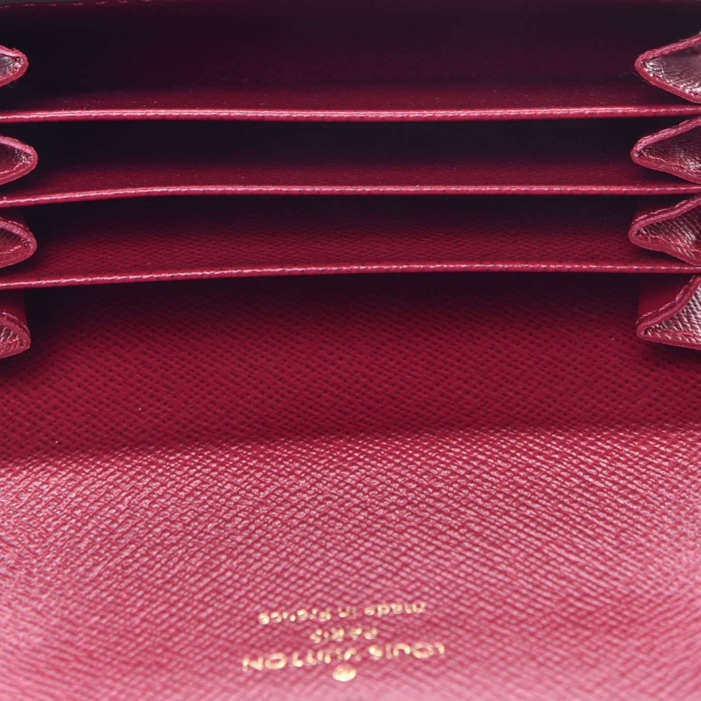 Monogram Sarah Multicartes Fuchsia