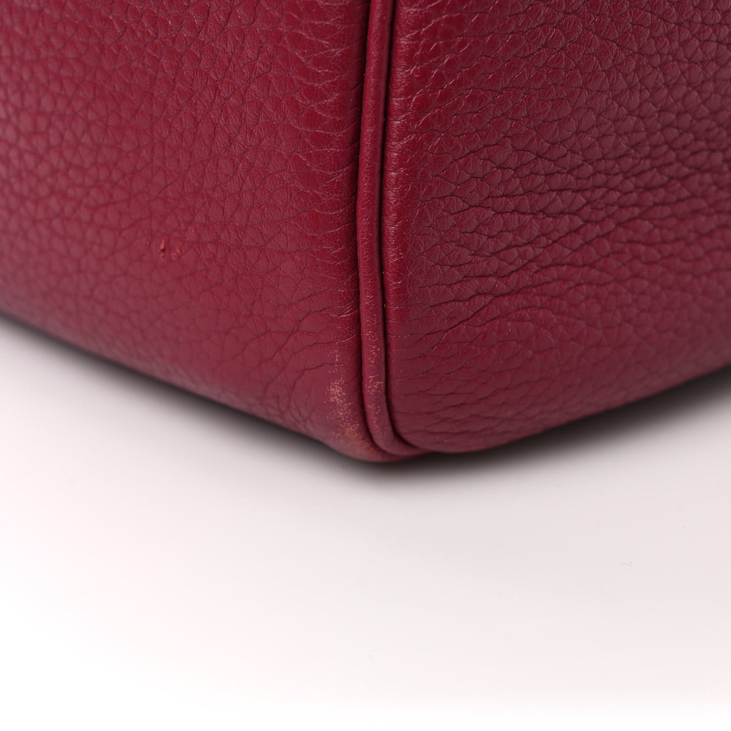 Taurillon Clemence Lindy 30 Rouge Garance