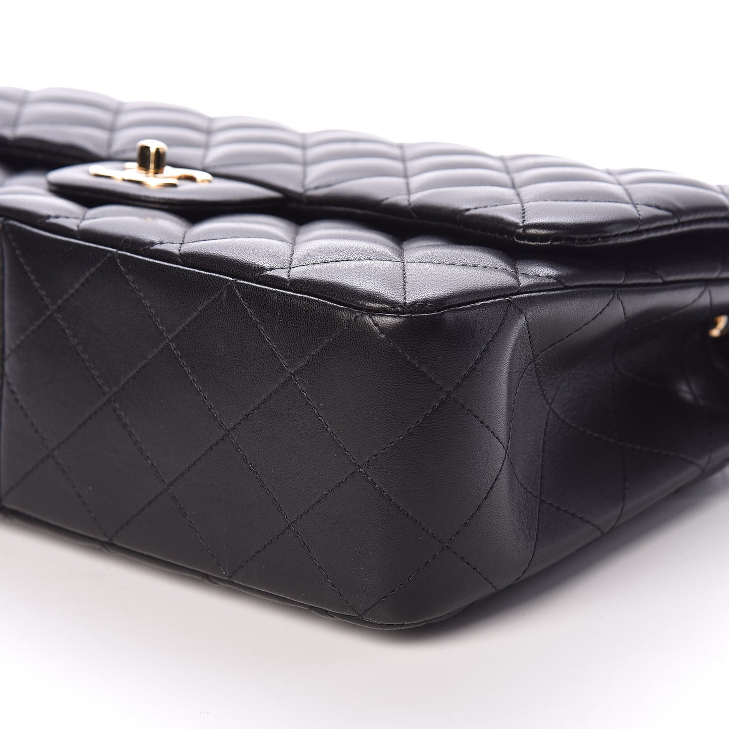 Lambskin Quilted Jumbo Single Flap Black