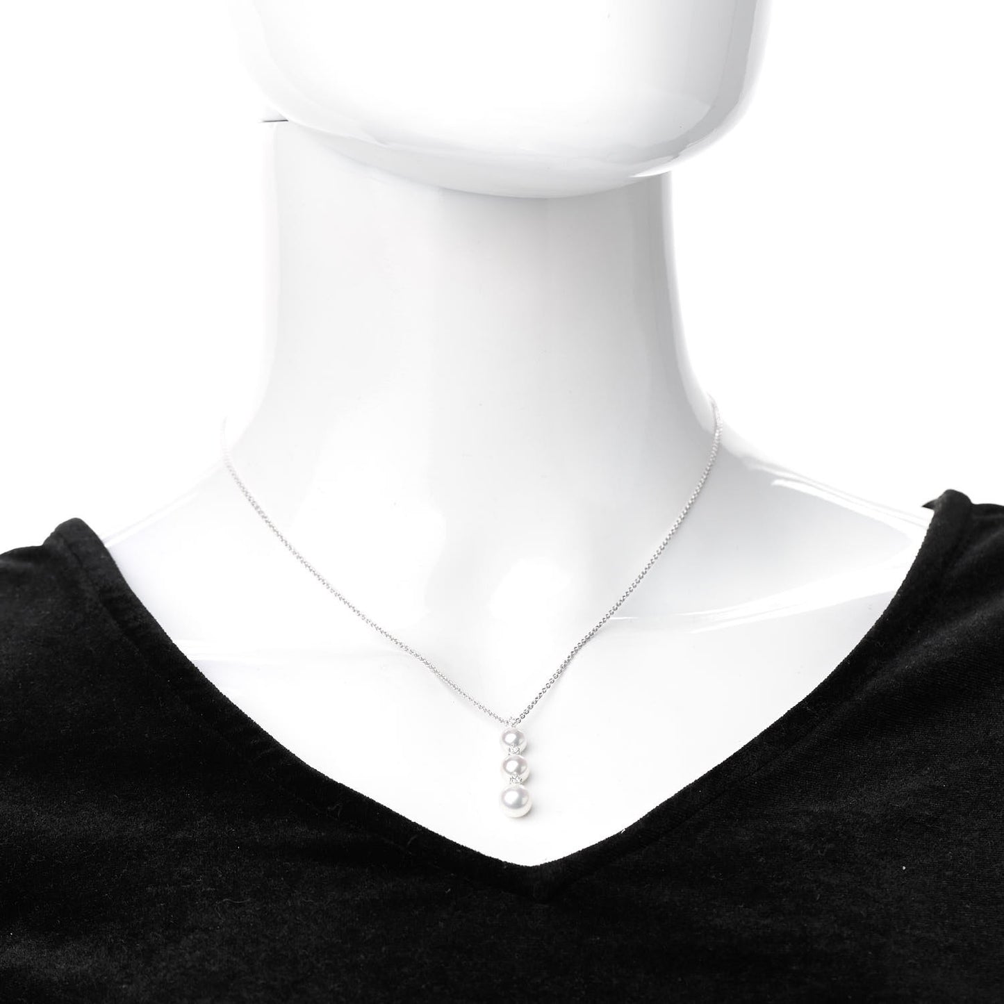18K White Gold Diamond Akoya Pearl 5.5-7.5mm Three Pearl Drop Pendant Necklace