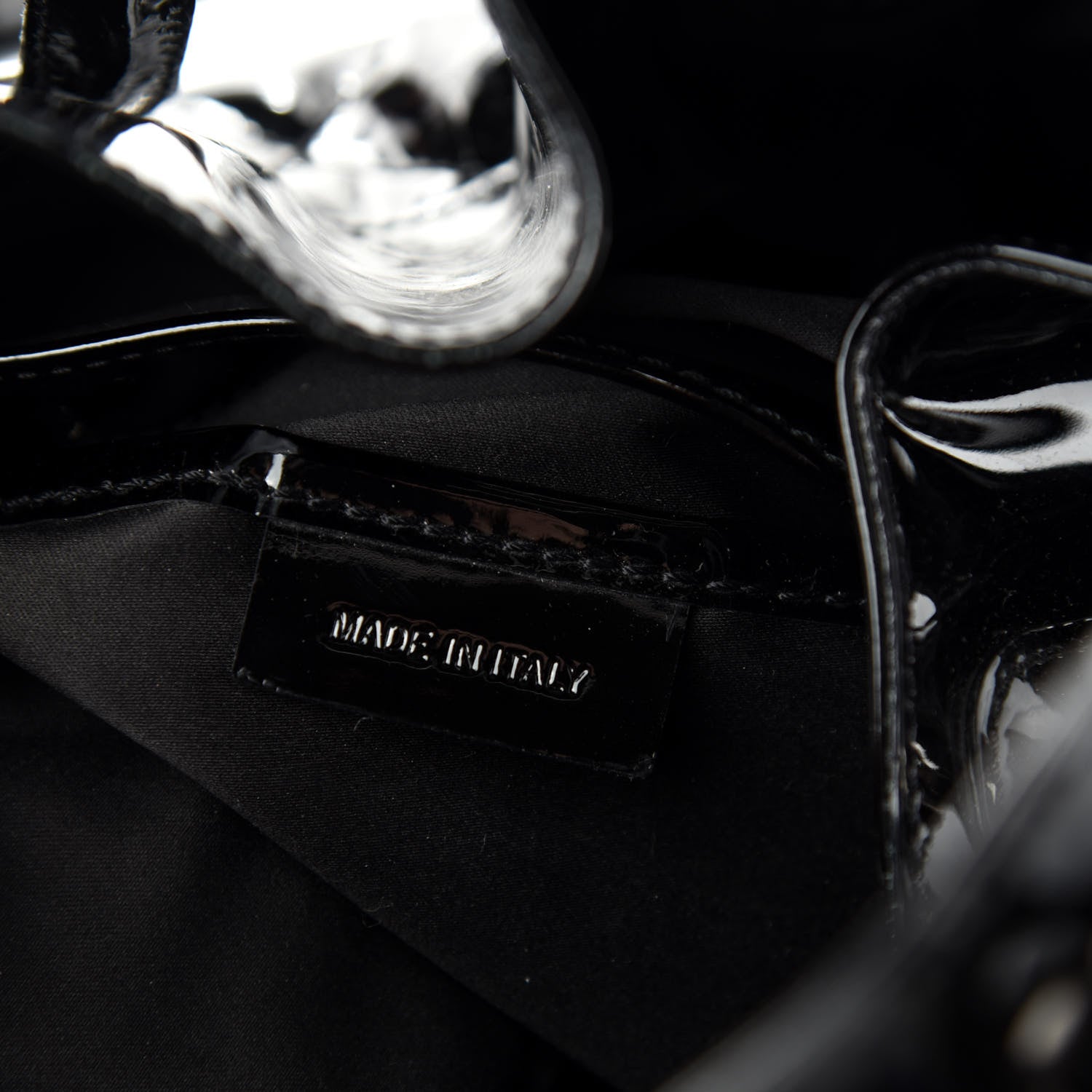 Burberry Patent Quilted Beaton Black 9 of 11