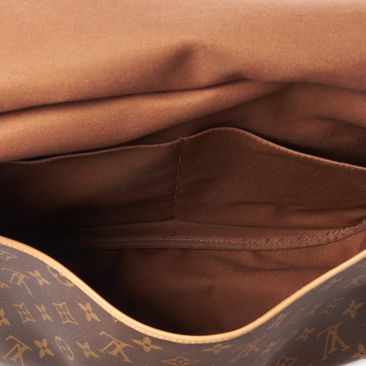 Monogram Saumur 35
