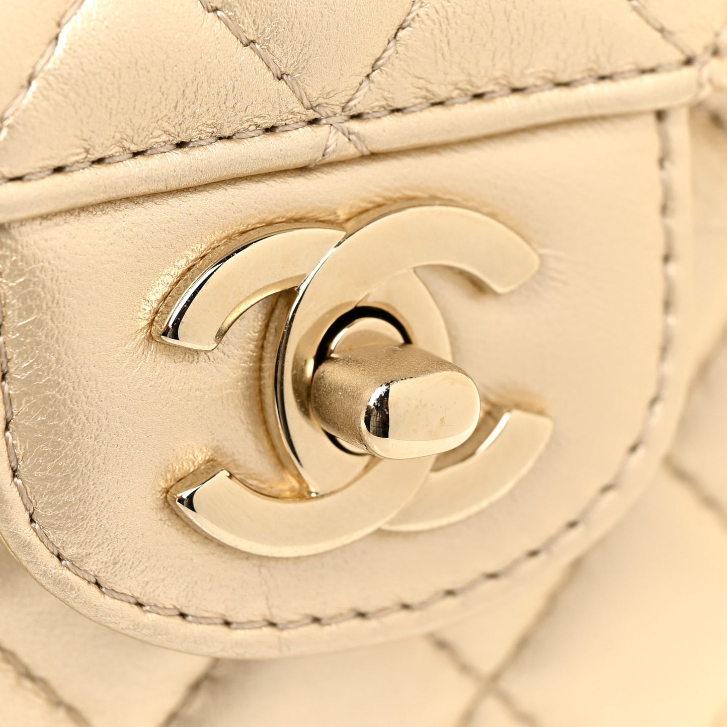 Metallic Lambskin Quilted CC In Love Heart Bag Gold