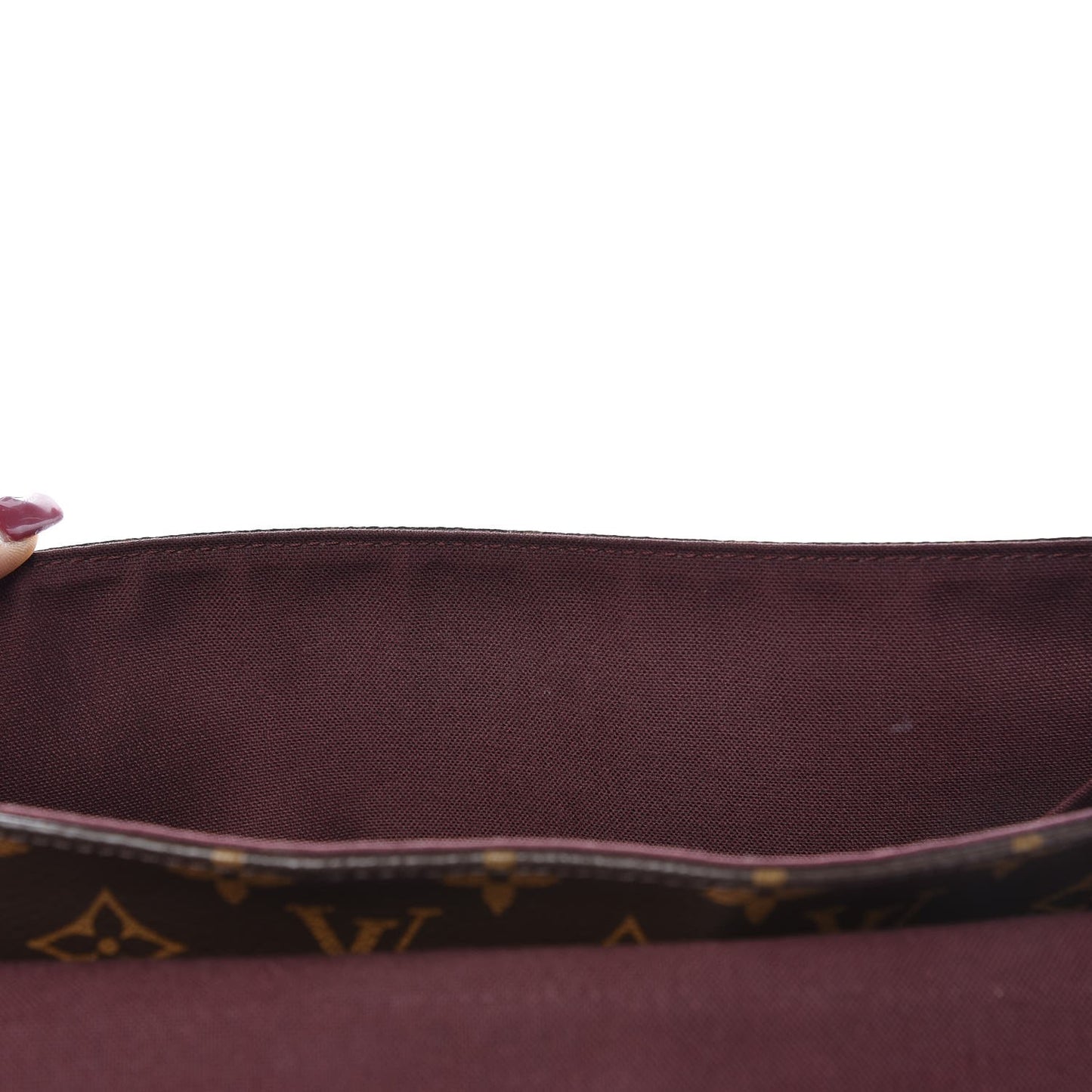 Monogram Macassar District MM