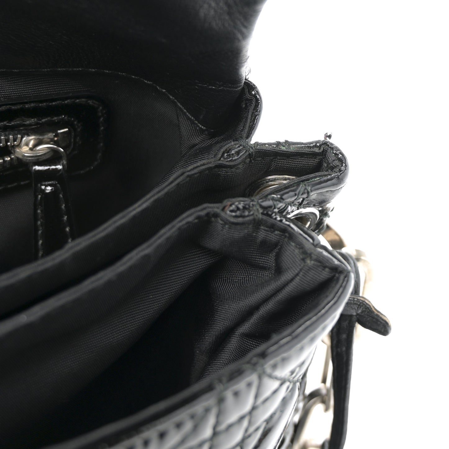 Patent Cannage New Lock Flap Black