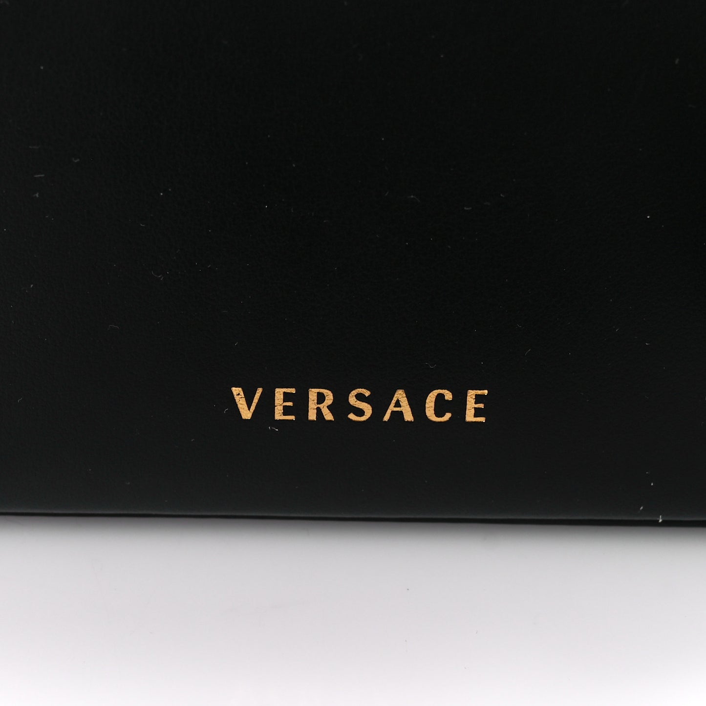 Vitello Virtus Crossbody Black