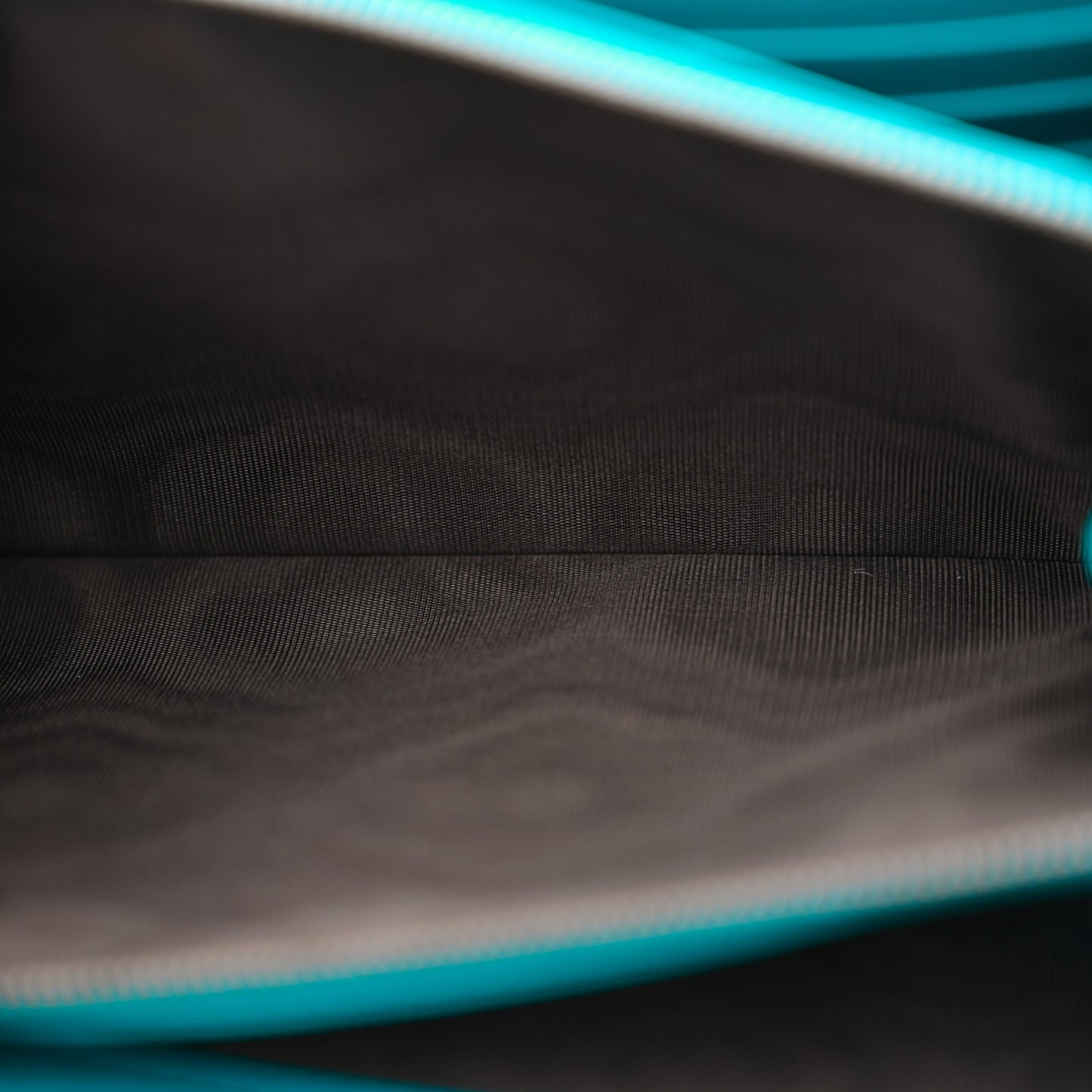 Velvet Matelasse GG Marmont Chain Wallet Pavone Cyan