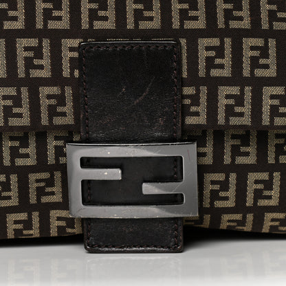 Fendi Zucchino Vitello Mama Baguette Testa di Moro Beige 18 of 26