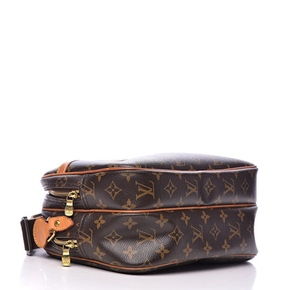 Louis Vuitton Monogram Reporter PM 4 of 12