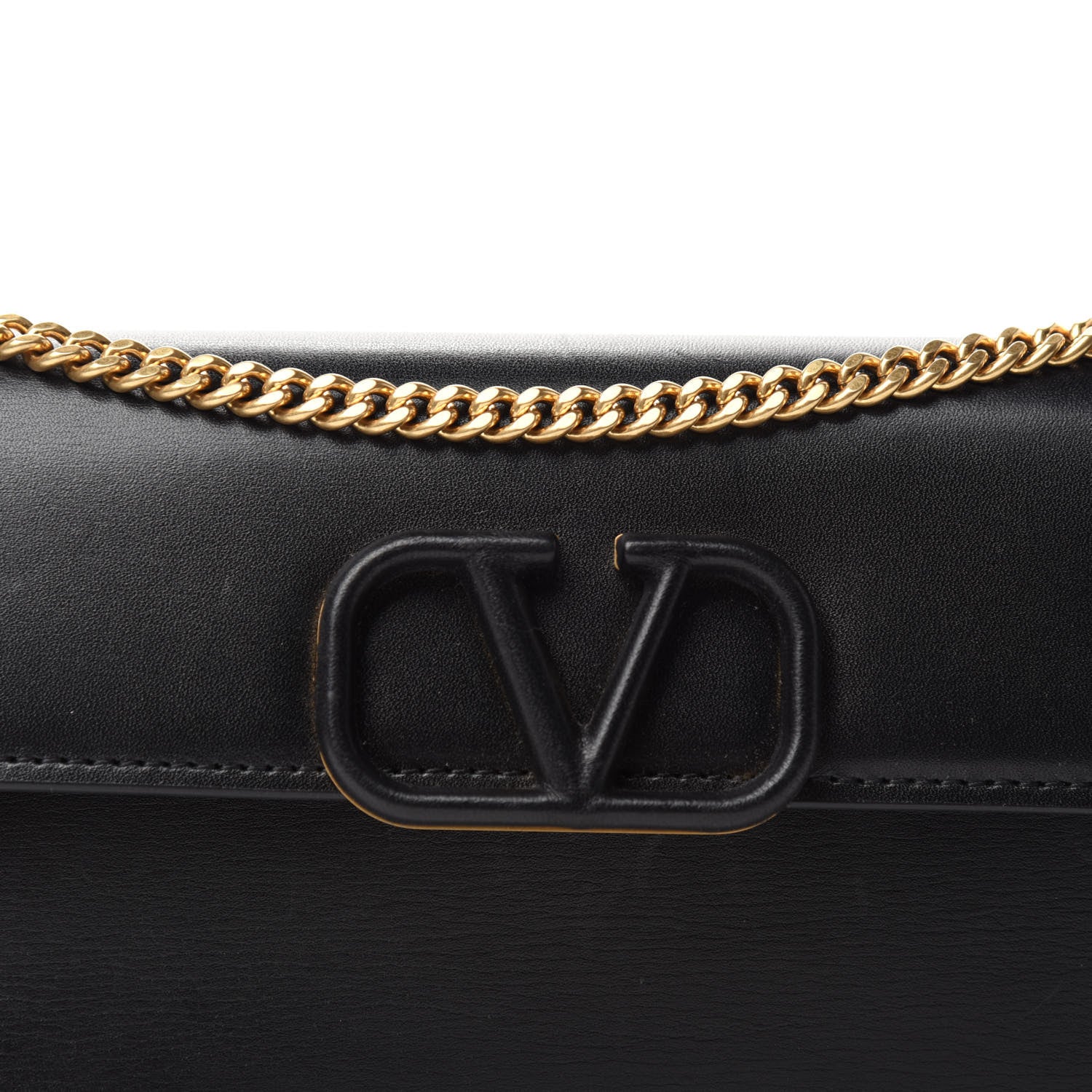 Valentino Garavani Smooth Calfksin Vlogo Wallet On Chain Black 11 of 11