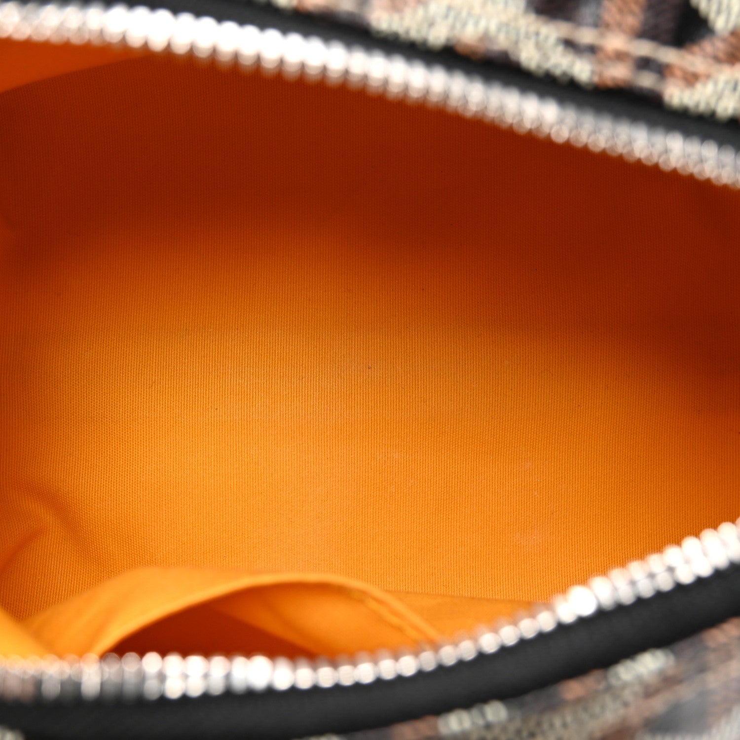 Goyard Goyardine Boeing 25 Trousse de Toilette Black Gold 5 of 7