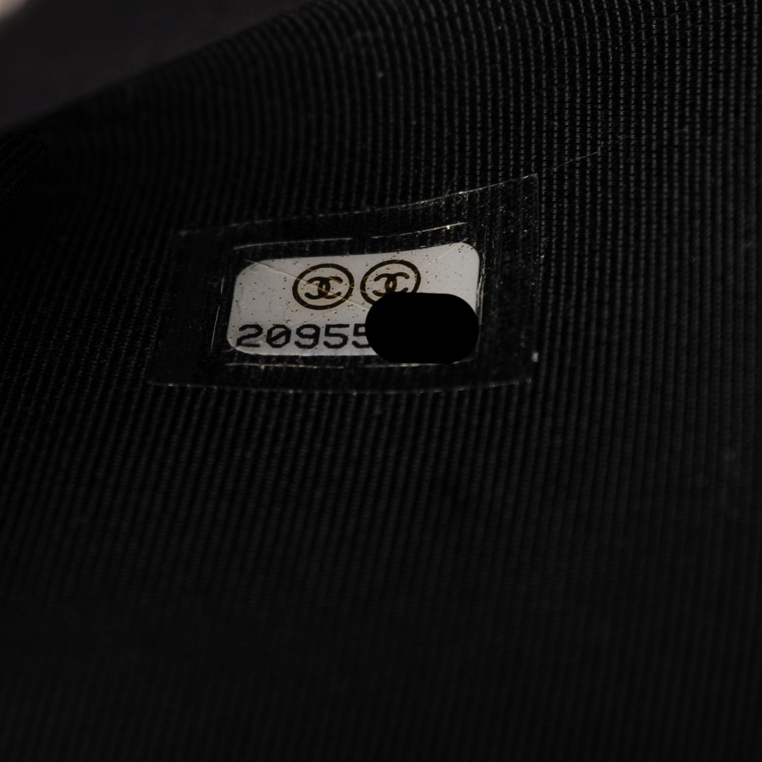 Chanel Caviar Quilted Zip Around Phone Holder Black 7 of 7