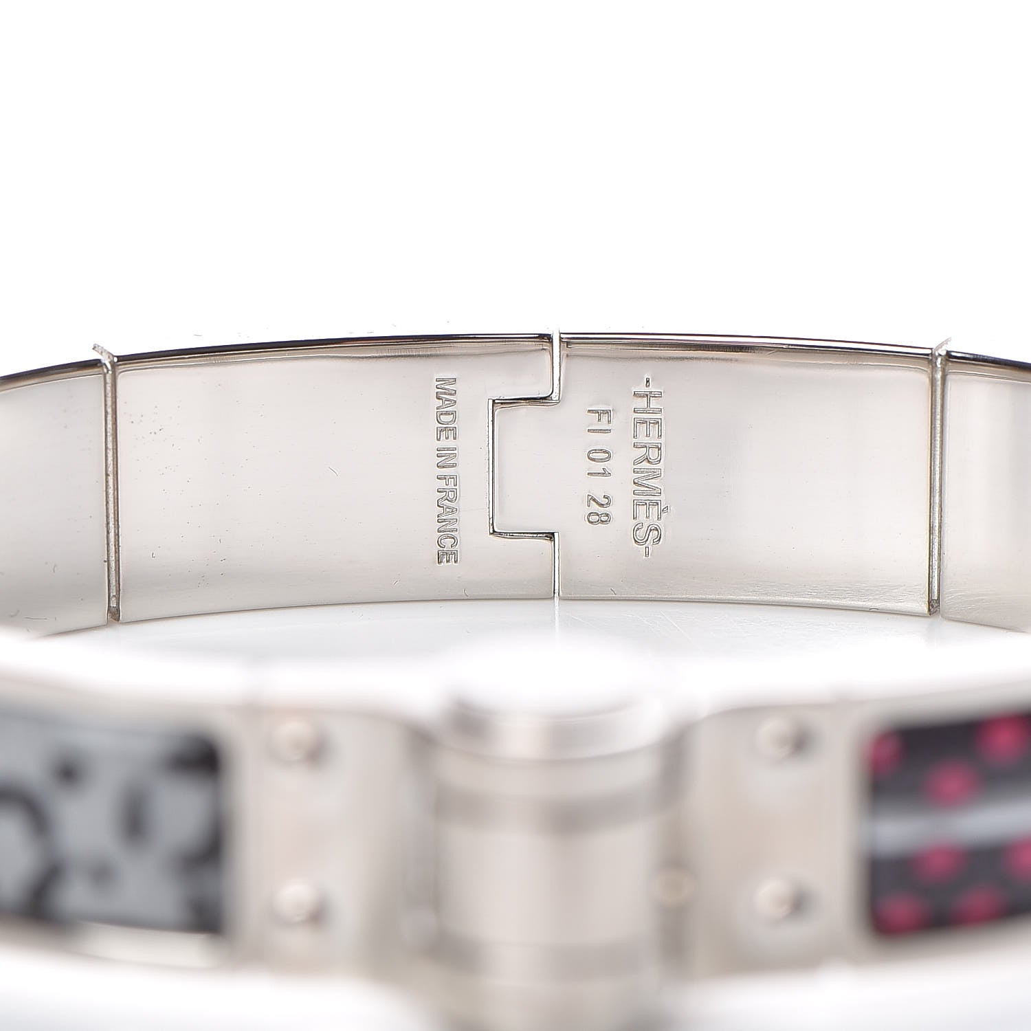 Hermes Enamel Printed Narrow Baobab Cat Hinged Bracelet M Faux Gris 4 of 5