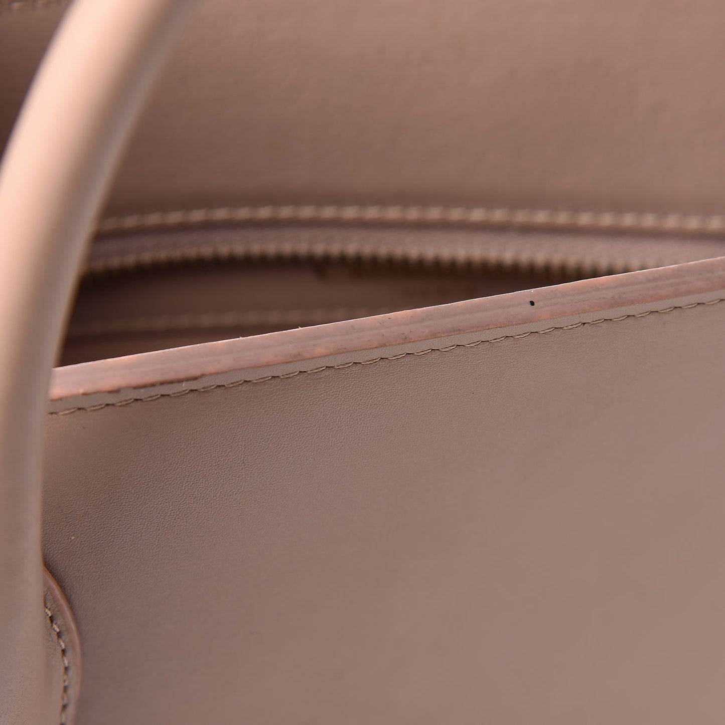 Calfskin Medium Bar Tote Light Pink