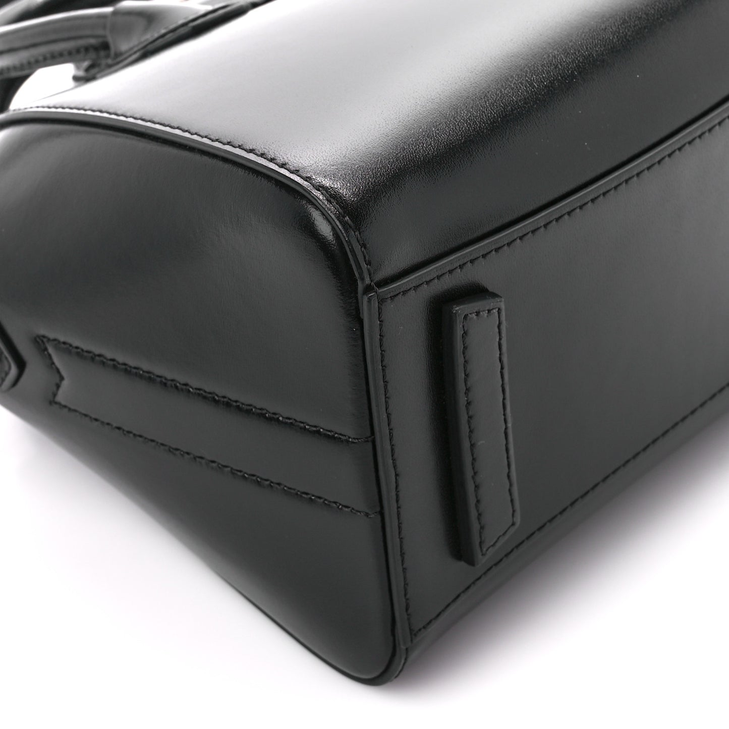 Shiny Lord Calfskin Mini Antigona Black