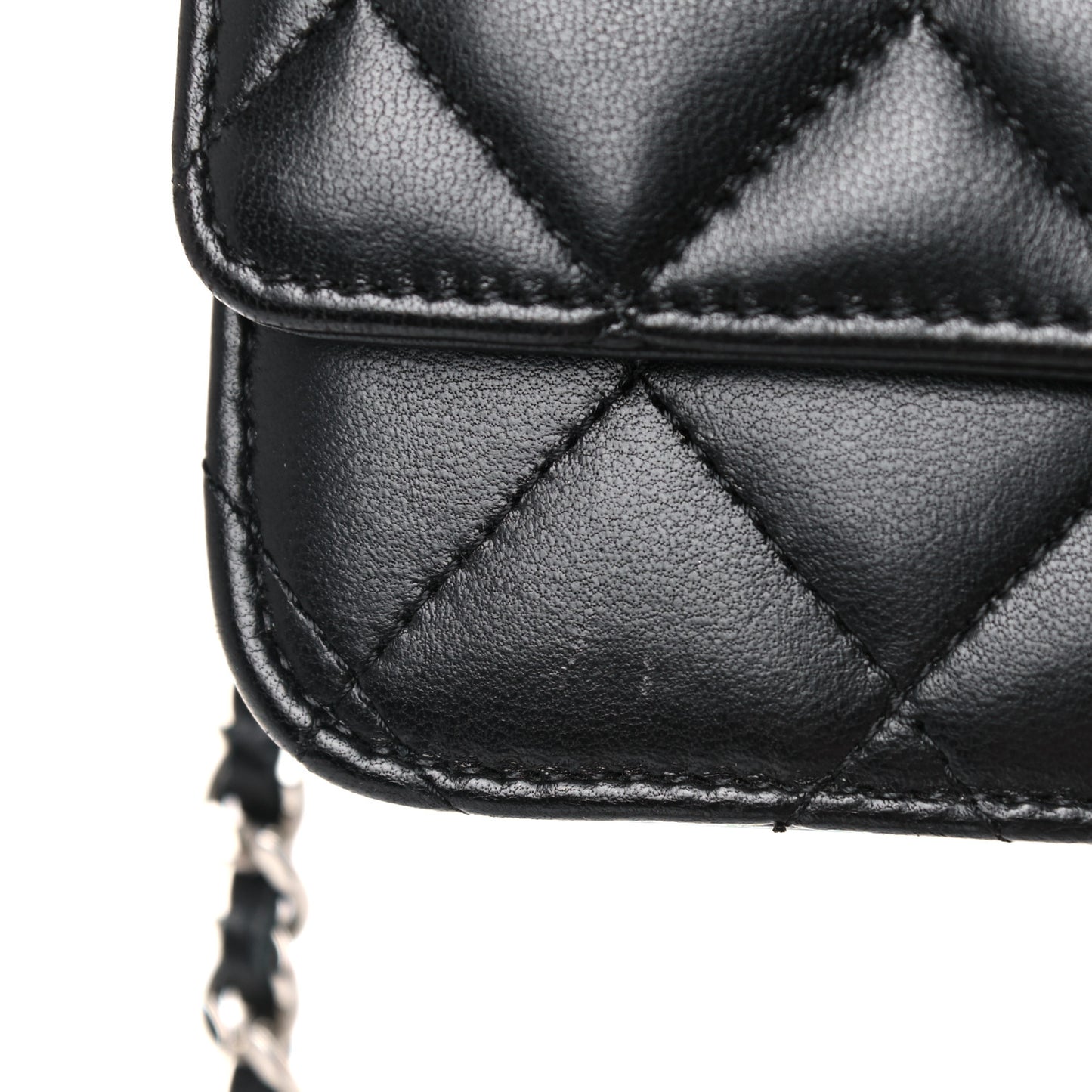 Lambskin Quilted Wallet On Chain WOC Black