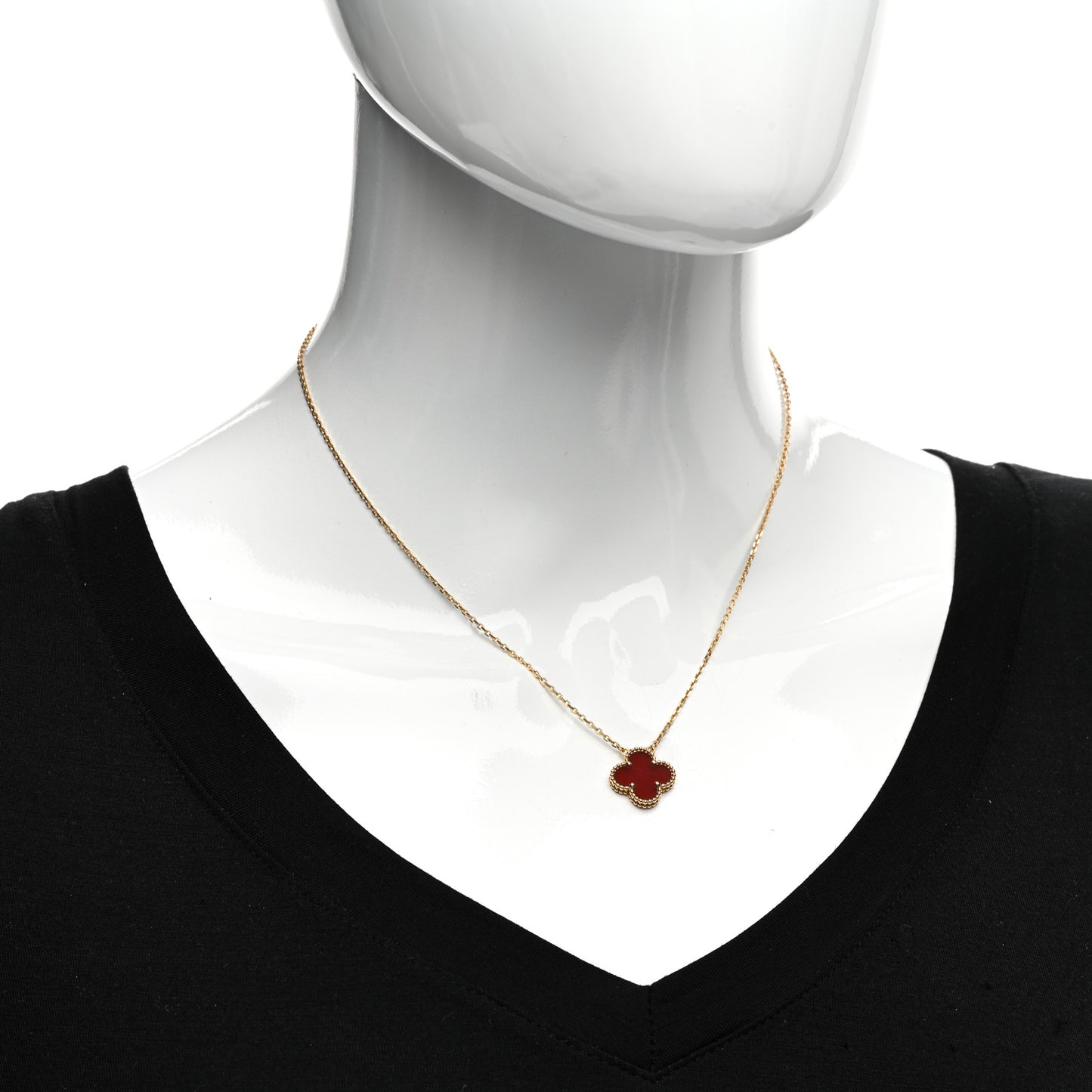 18K Yellow Gold Carnelian Vintage Alhambra Pendant Necklace