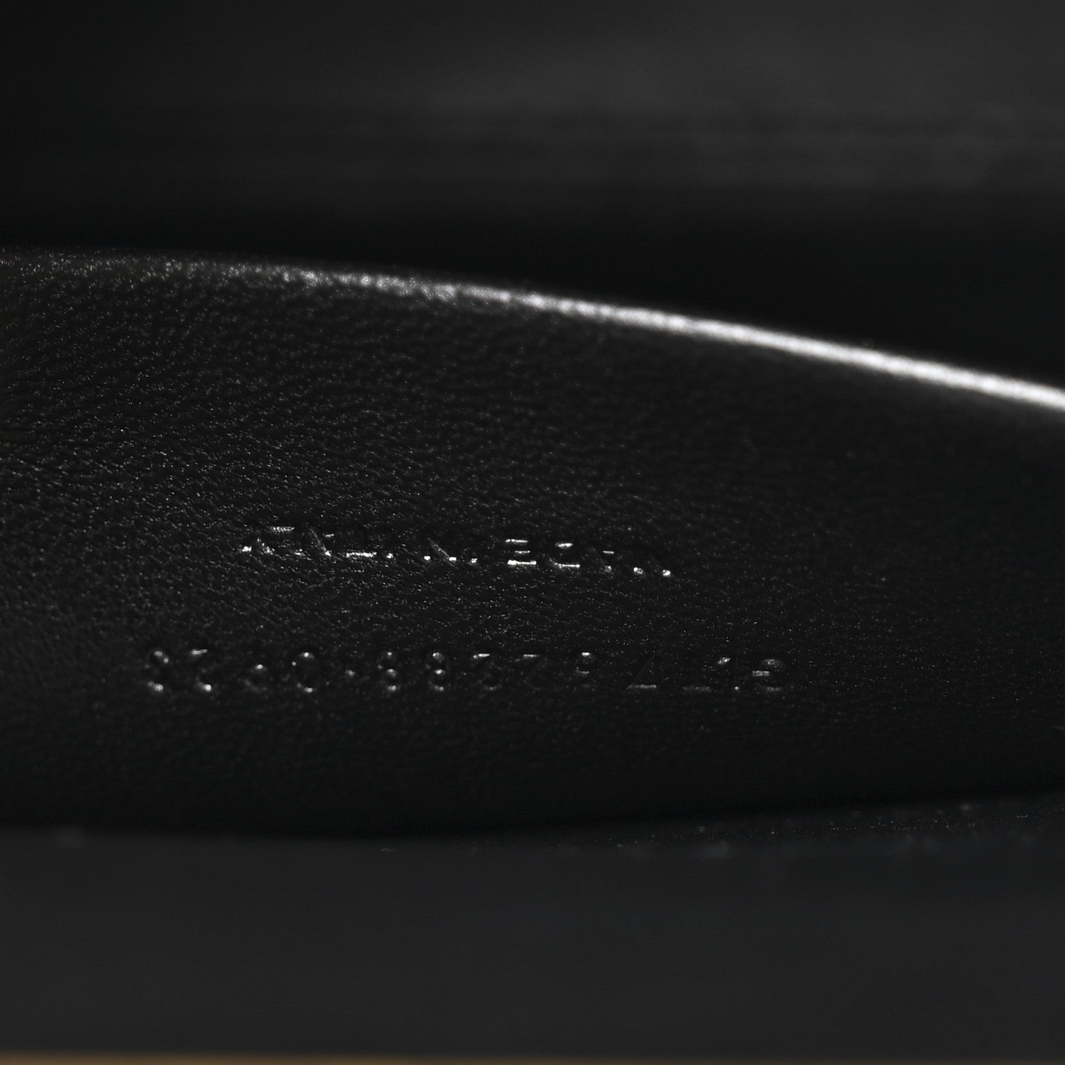 Saint Laurent Nappa Patent Calfskin Two-Toned Gaia Shoulder Bag Sea Salt Black 12 of 23
