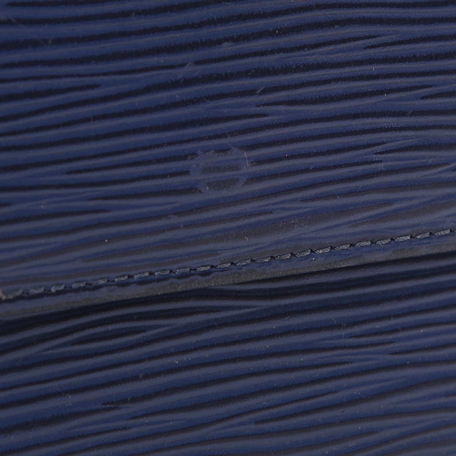 Louis Vuitton Epi Ludlow Wallet Myrtille 15 of 15